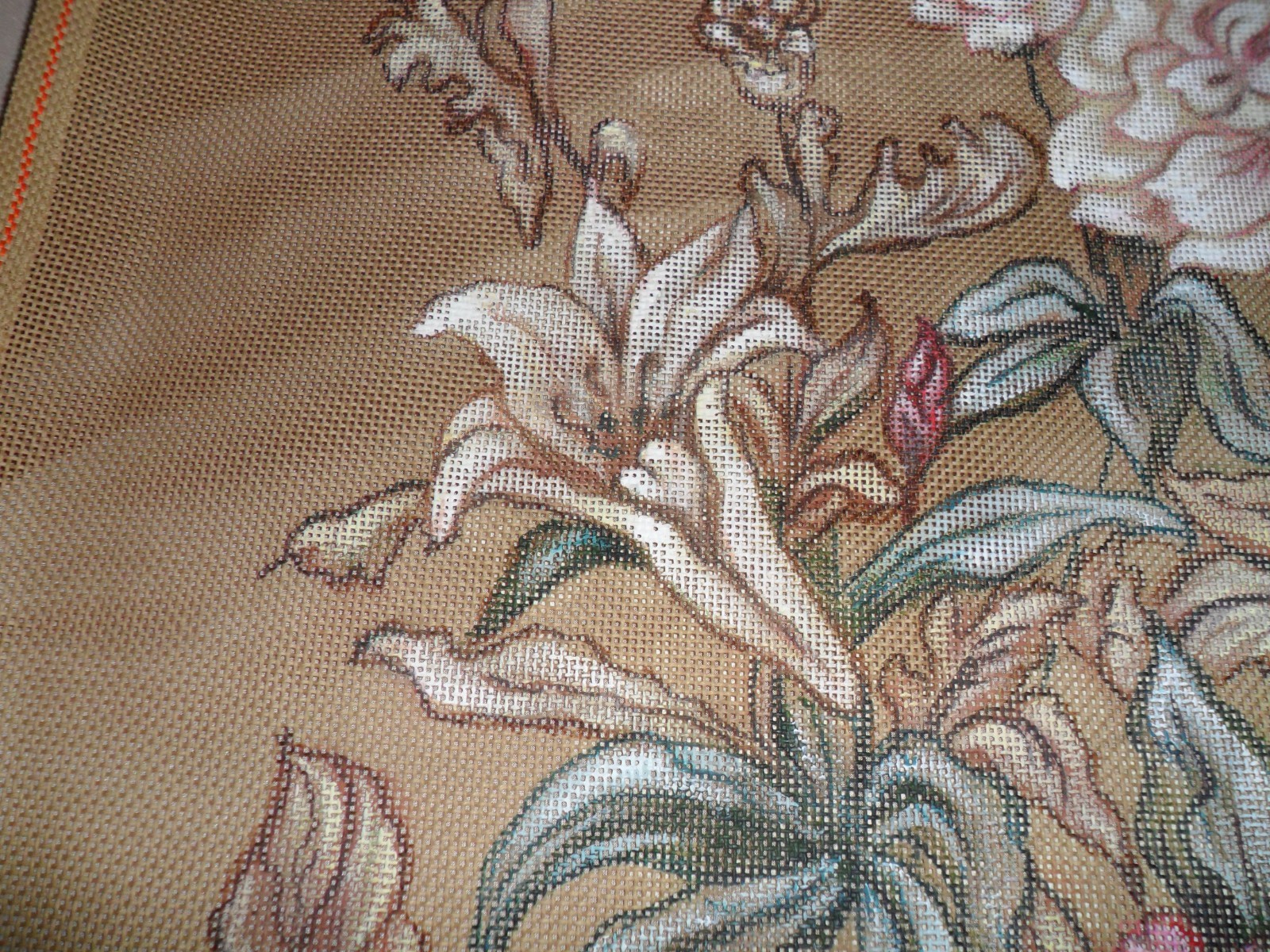 Exquisite Handpainted Needlepoint Canvas - Glorious Florals 16 Count Mono