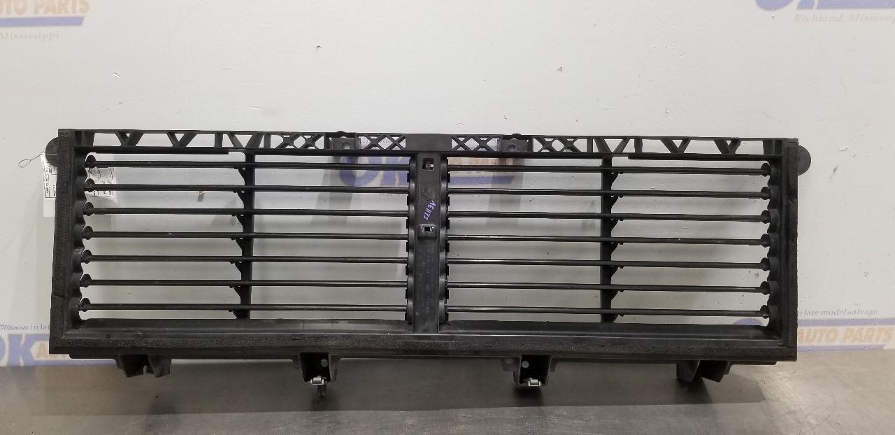 23 DODGE RAM 3500 AIR SHUTTER 6.7L
