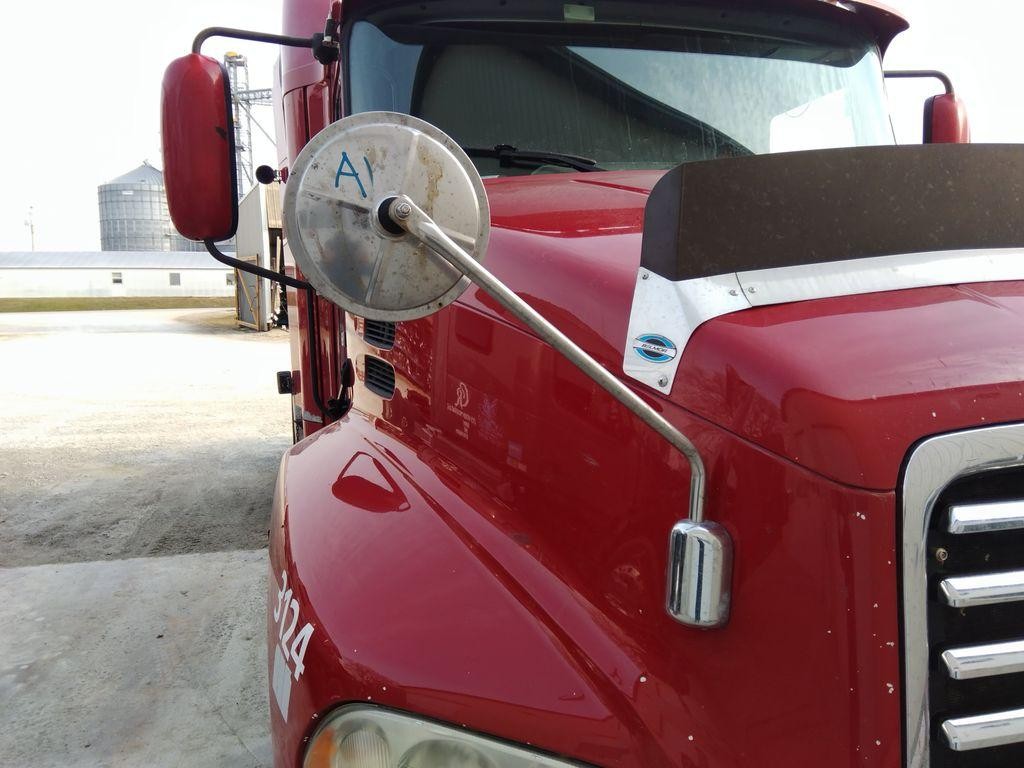 For 2017 MACK CXU613 FENDER/HOOD MIRROR Right ,  MN