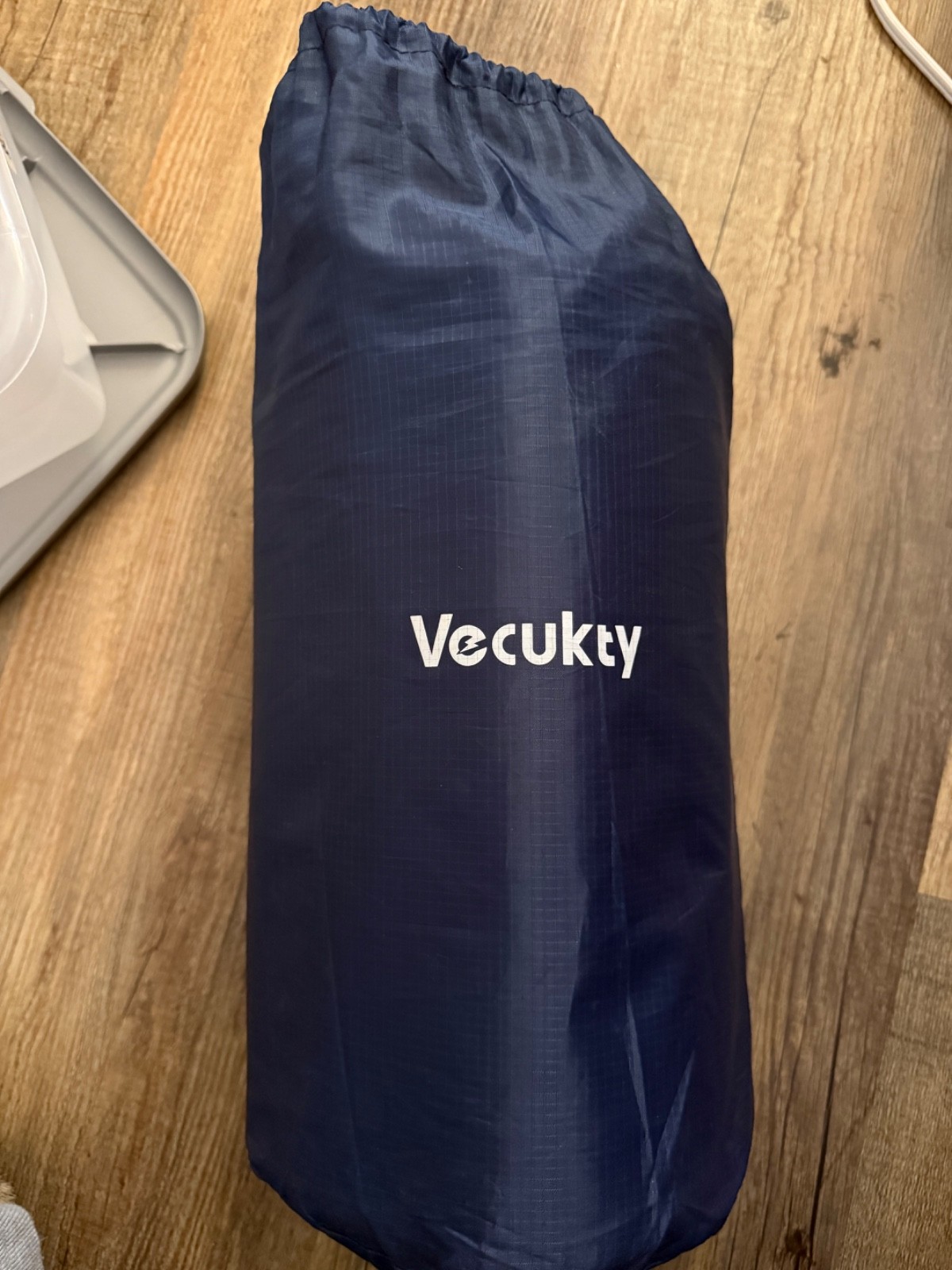 New Vecukty Double Inflatable Sleeping Pad With Step On Pump Never Used