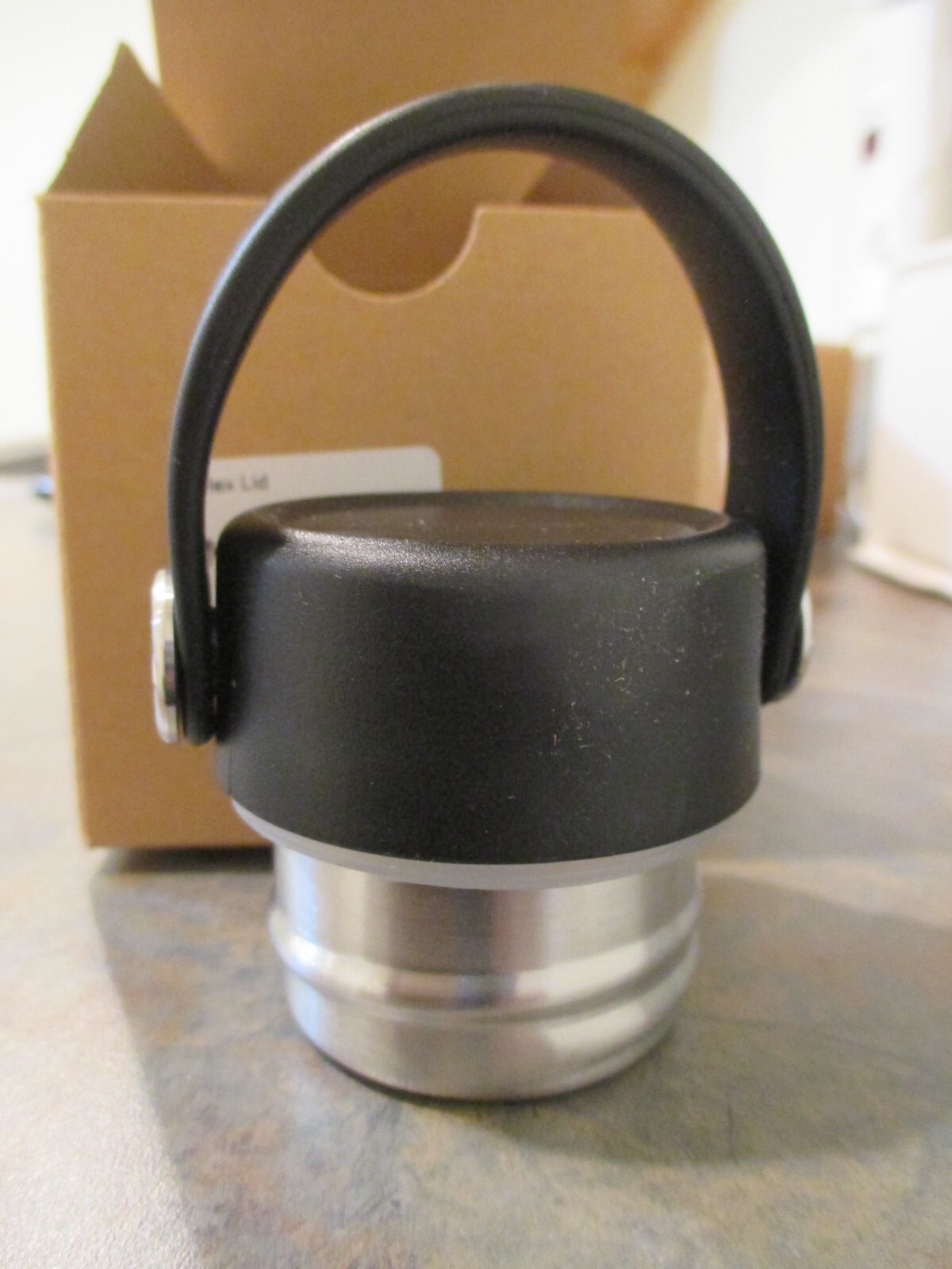 Flex Lid  with Flexible Handle- 1 1/2"