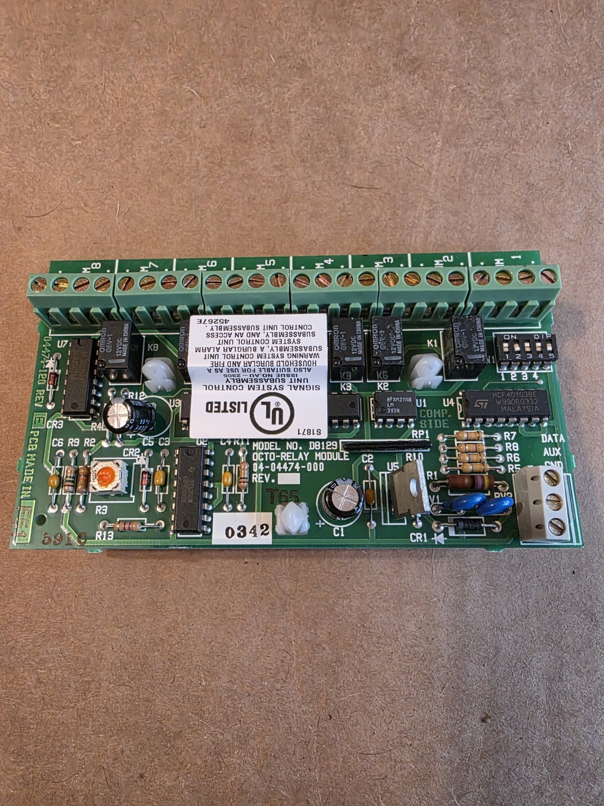 Radionics / Bosch D8129 Octo-Relay Module - Used