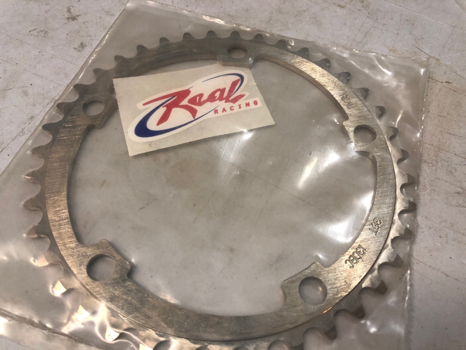 NOS REAL Chainring 39T 130 BCD