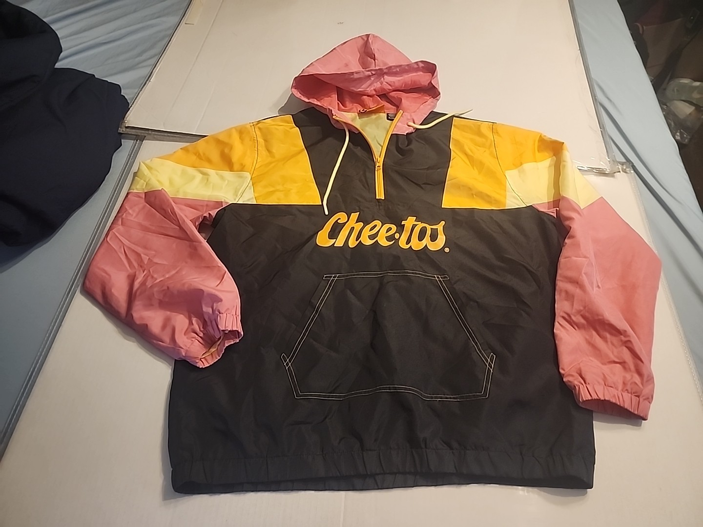 Cheetos Windbreaker Hoodie Men's Small Chester Cheetah Basketball Jacket 2020