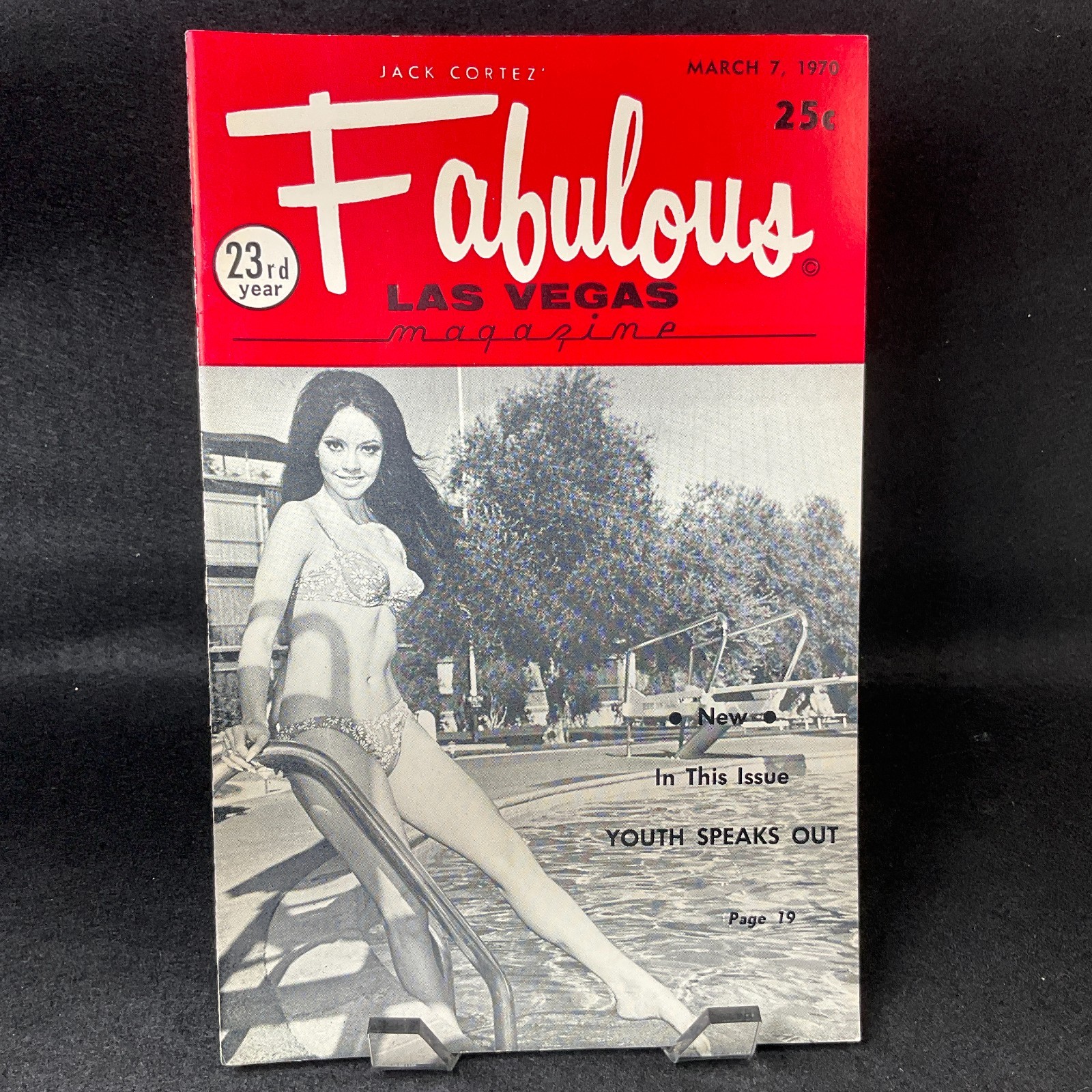 Fabulous Las Vegas Magazine Hines, Hines & Dad Linda Norwood Showgirl 3/7/1970