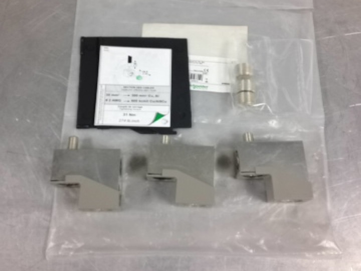 UpTo 8 NEW at MostElectric: 32481 SQUARE D SCHNEIDER MERLIN GERIN
