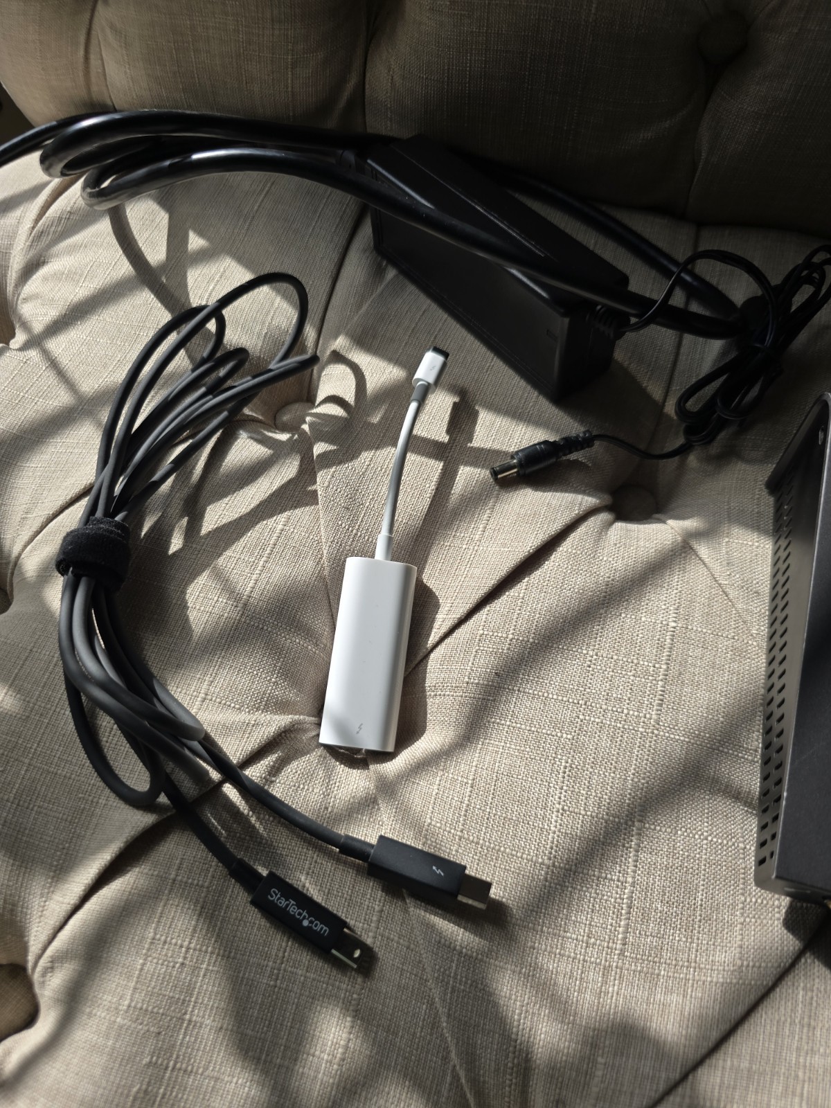Universal Audio Apollo Twin MkII QUAD Core + Thunderbolt 2 Cable & TB3 Adapter