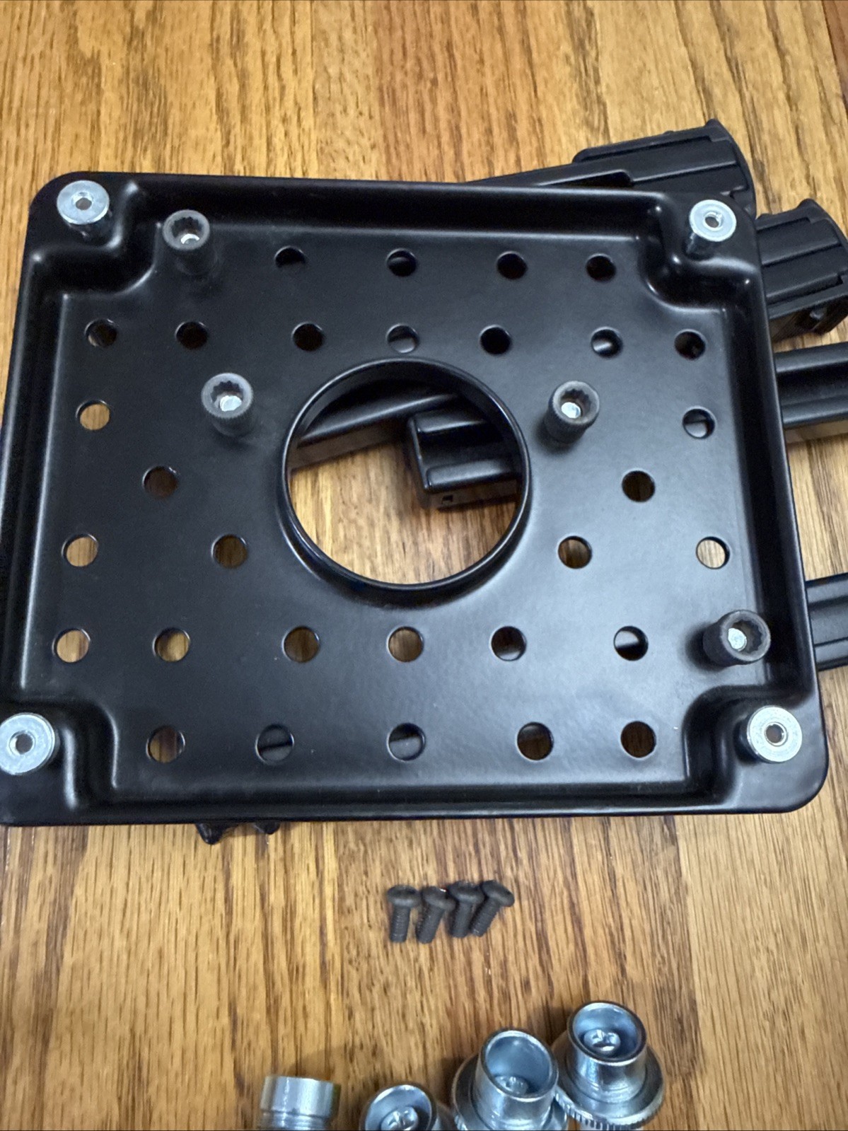 Chief RPA Projector Universal Mount