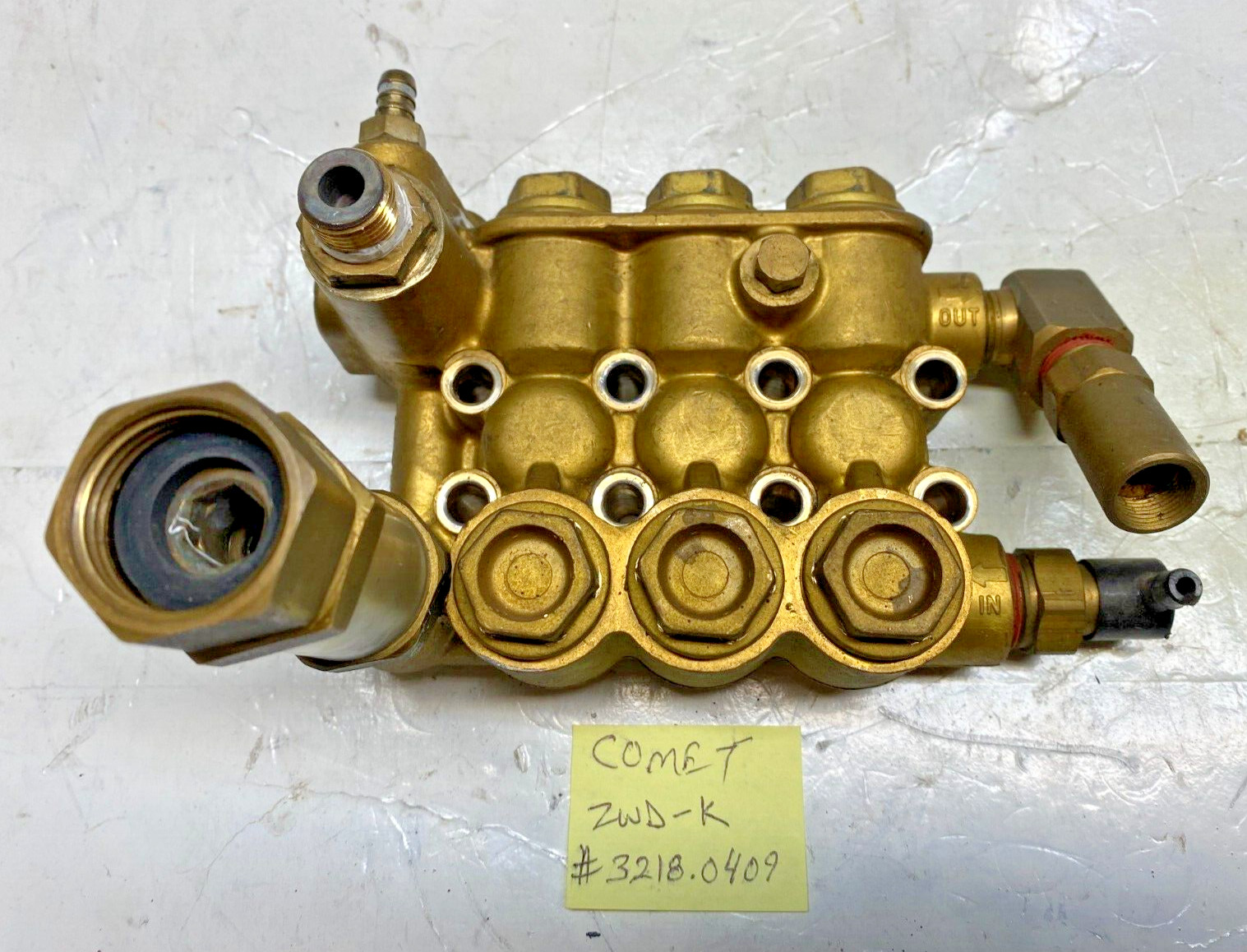 USED - COMET ZWD-K4040G PUMP HEAD W/ VALVES - NO SEALS OR UNLOADER # 3218.0409