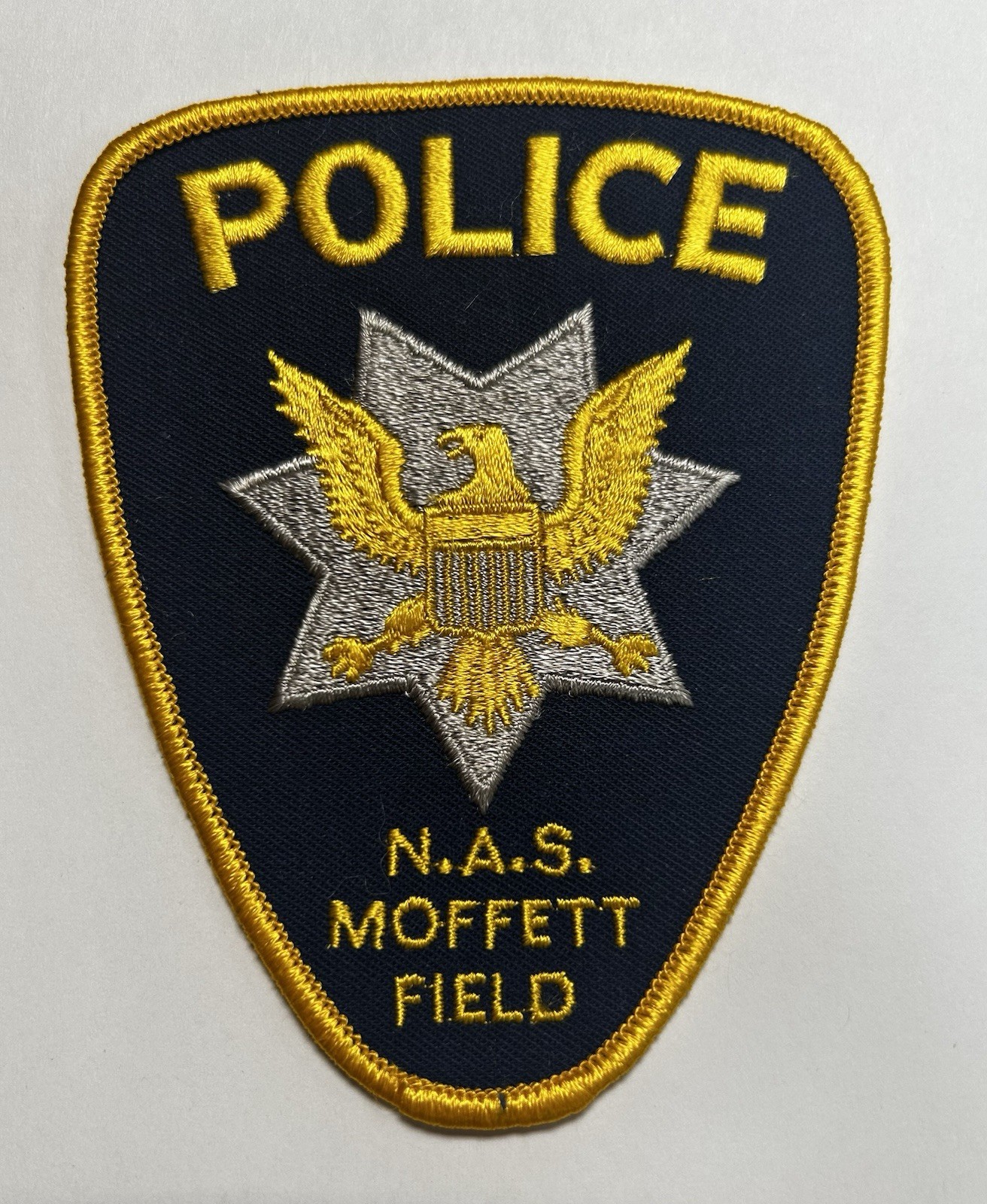 CALIFORNIA DOD MILITARY NAS NAVAL AIR STATION MOFFETT FIELD POLICE PATCH #PDD60