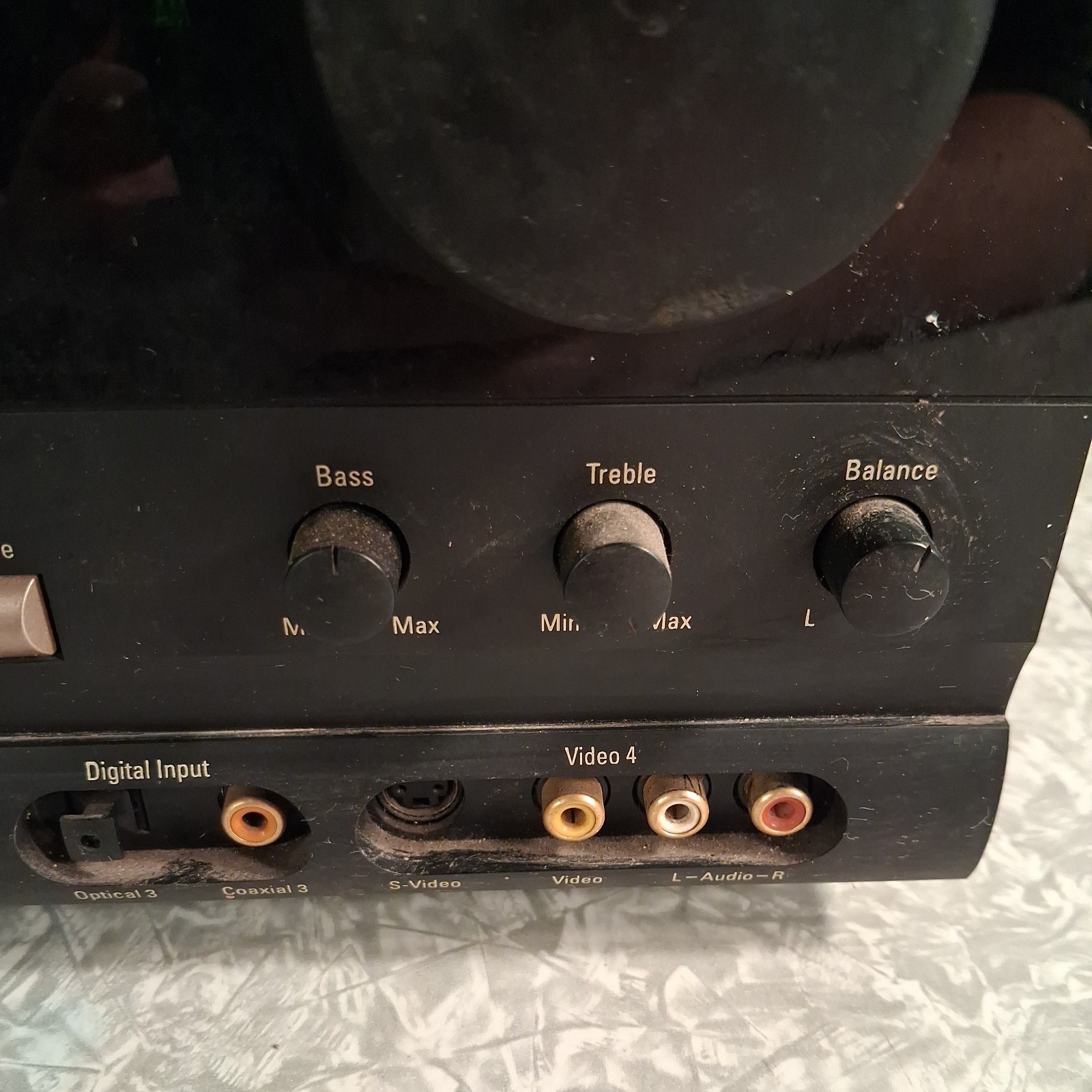 Harman Kardon AVR 120 AUDIO/VIDEO Receiver 200W - Untested As Is - Powers On