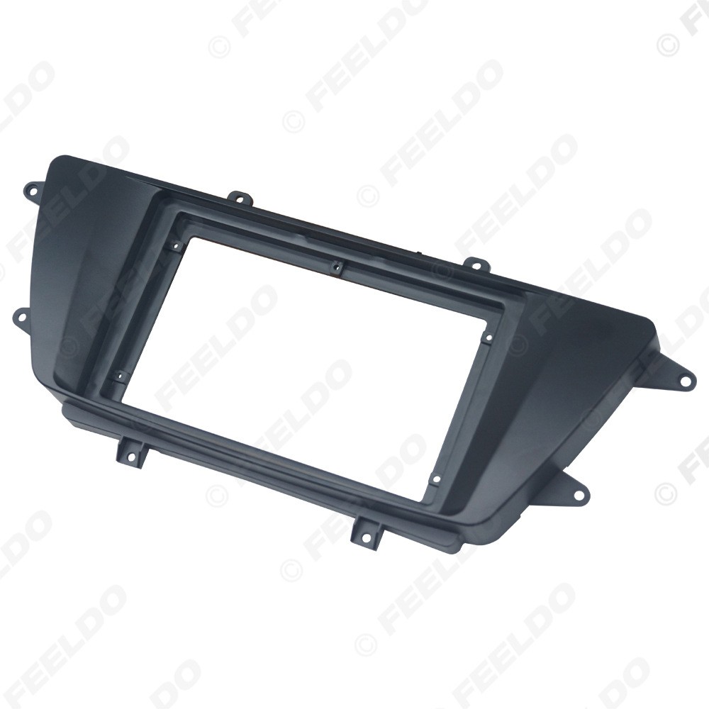 9-inch front panel frame for 2014-2017 Landwind X7 models.
