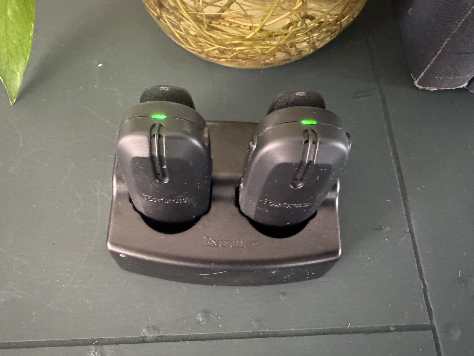 Extron VLC 302 VoiceLift Pendant Mics & Charging Station!