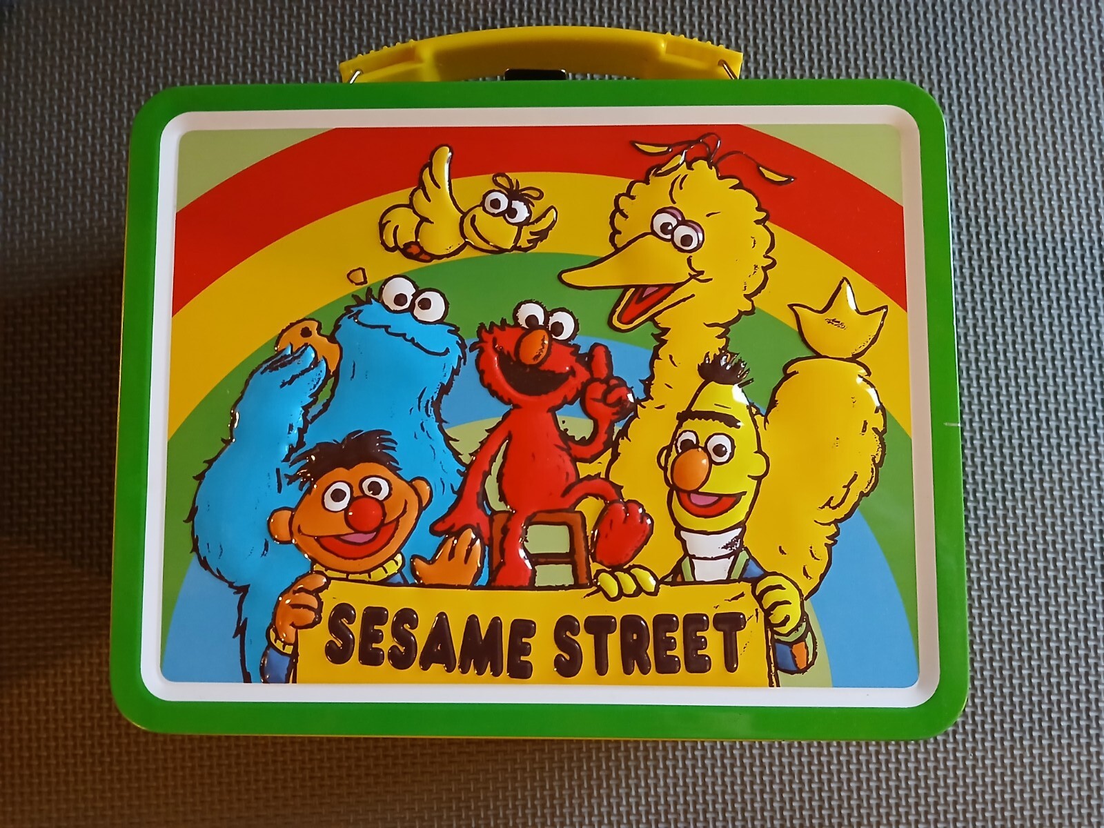 Aquarius Sesame Street Metal Lunch Box