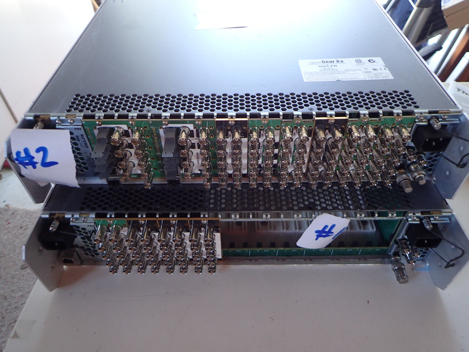 ROSS opengear 3.0 OG3-FR high power frame 22 slot with 8x cards #2 rack mount