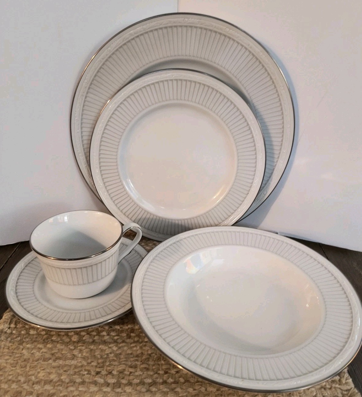 New Noritake Sheridan Platinum White Scapes 5 Pc Setting ( 12 Settings Avail )