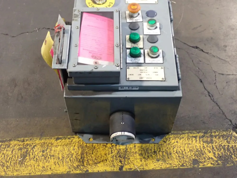 SQUARE D CONTROL PANEL 08251472344