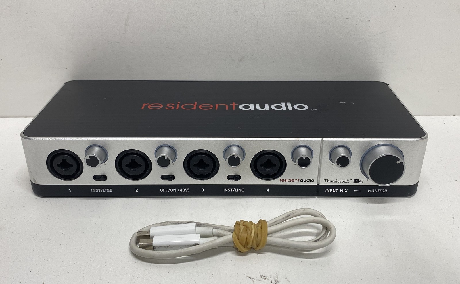 Resident Audio T4 Thunderbolt Audio Interface 4-Channel 4x4 24-bit/96kHz MIDI