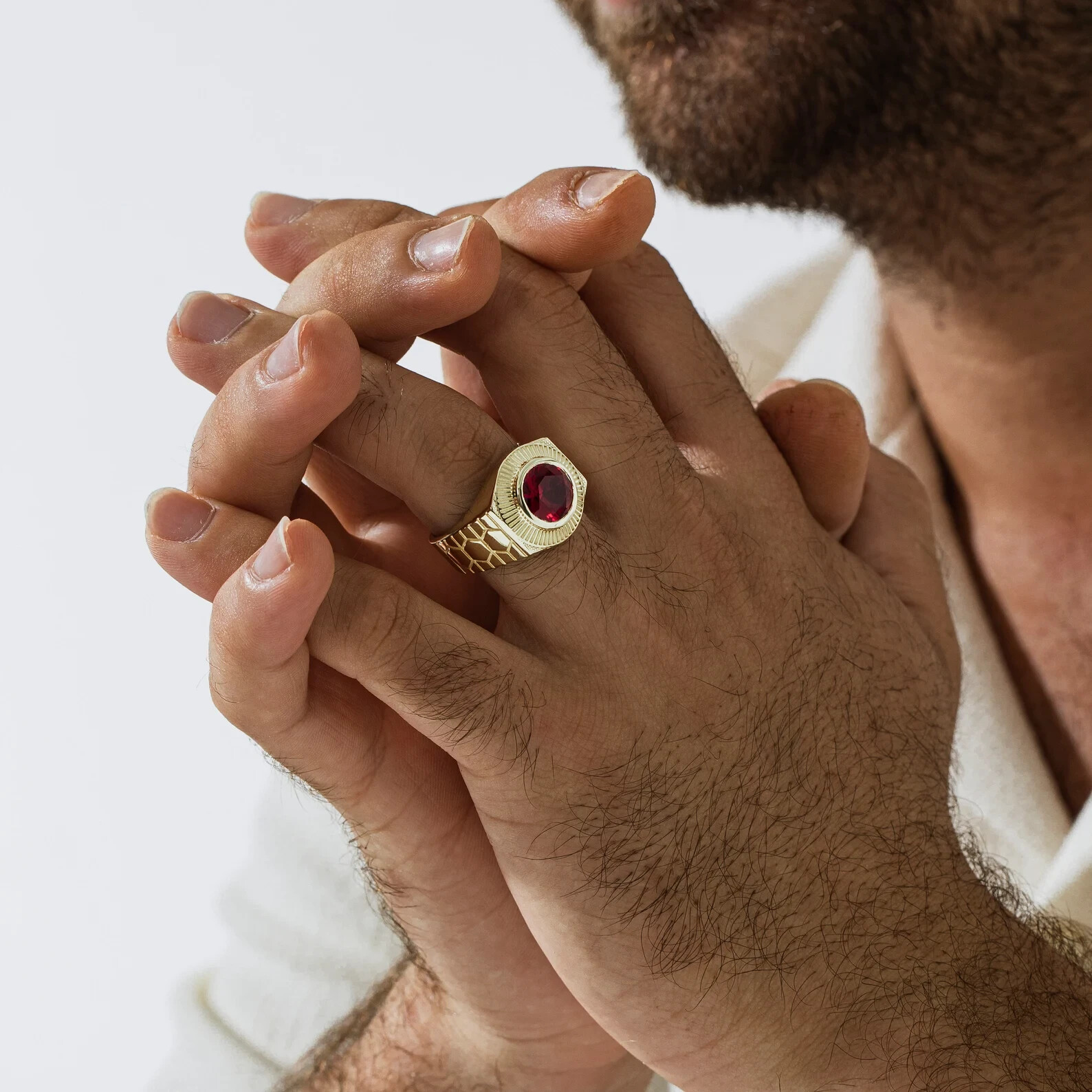 Men's Solitaire 18k Yellow Gold Ring 1.50CT UGL Certified Natural Red Ruby