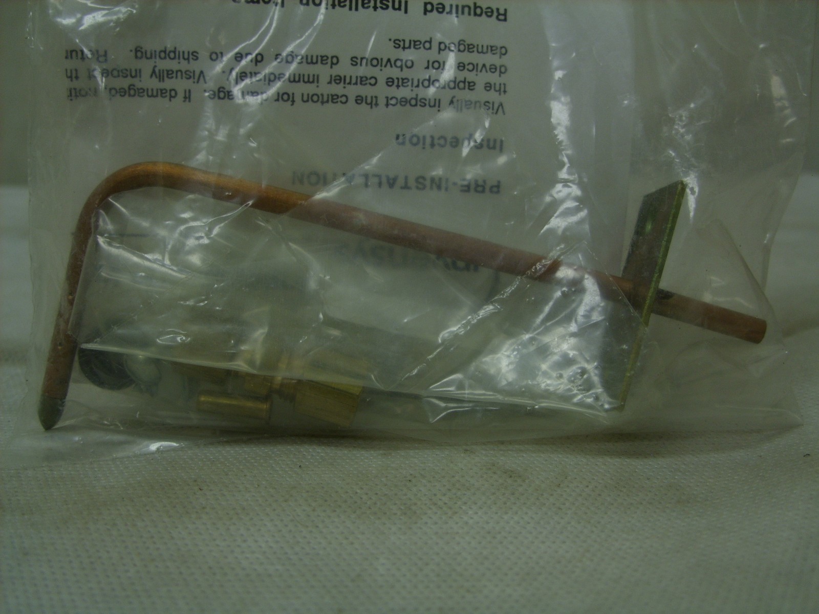 INVENSYS / BARBER COLMAN - DUCT STATIC PRESSURE SENSOR - 1/4" CONNECTION AP-302