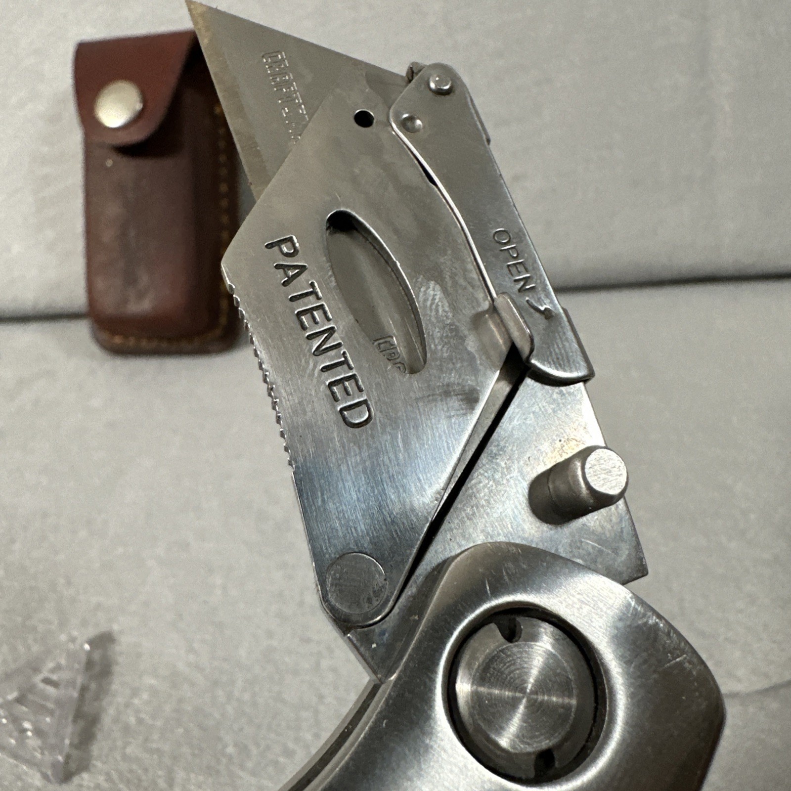 Craftsman Folding Utility Knife Lockback Box Cutter w/ Leather Sheath