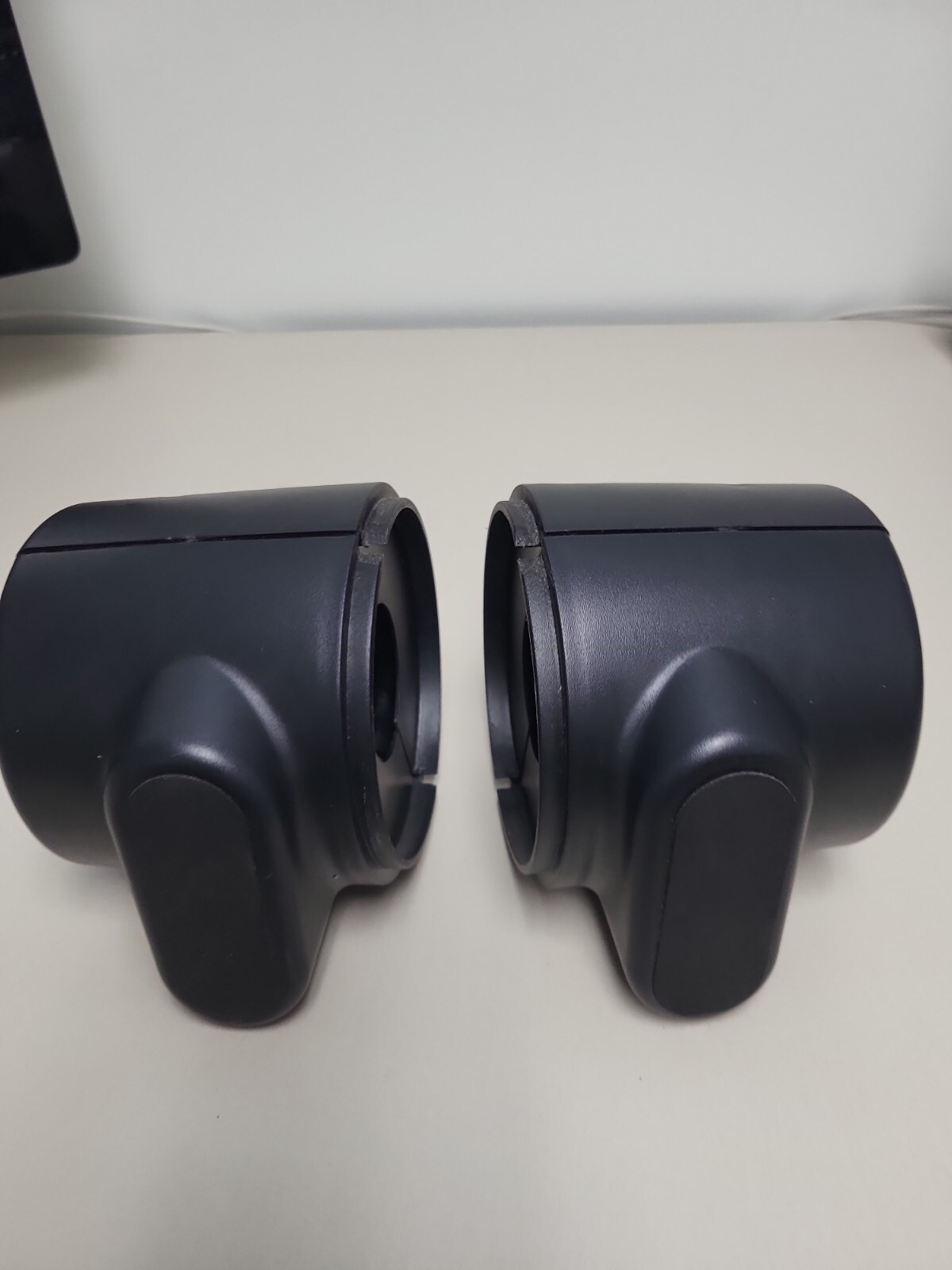 Reebok T7.90 Elliptical Arm Caps W/Magnets For Folding (104)