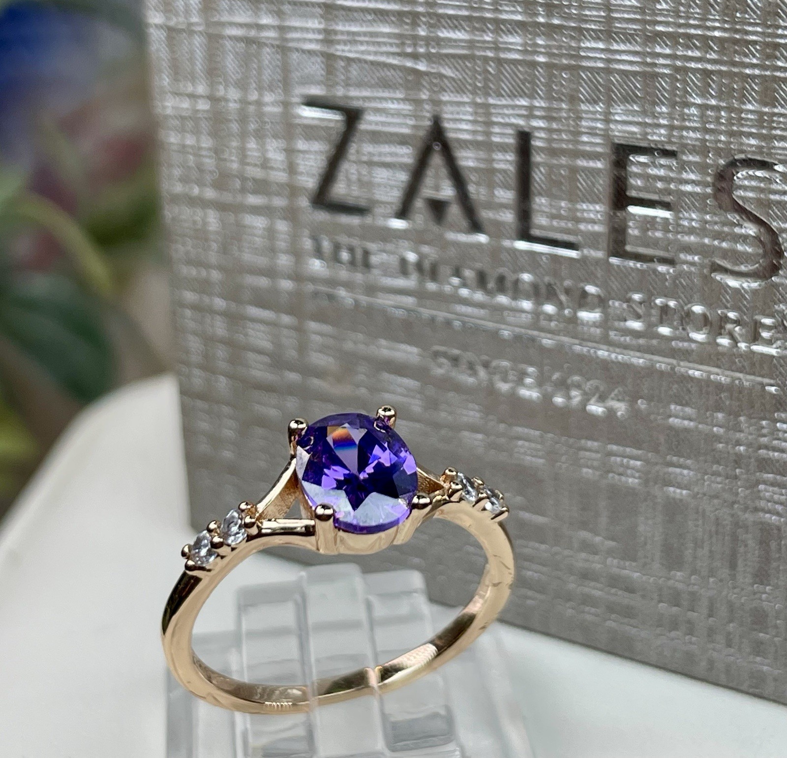 ZALES 14k SOLID rose gold 1.27ct Amethyst & Sapphire ring.  $515 MSRP