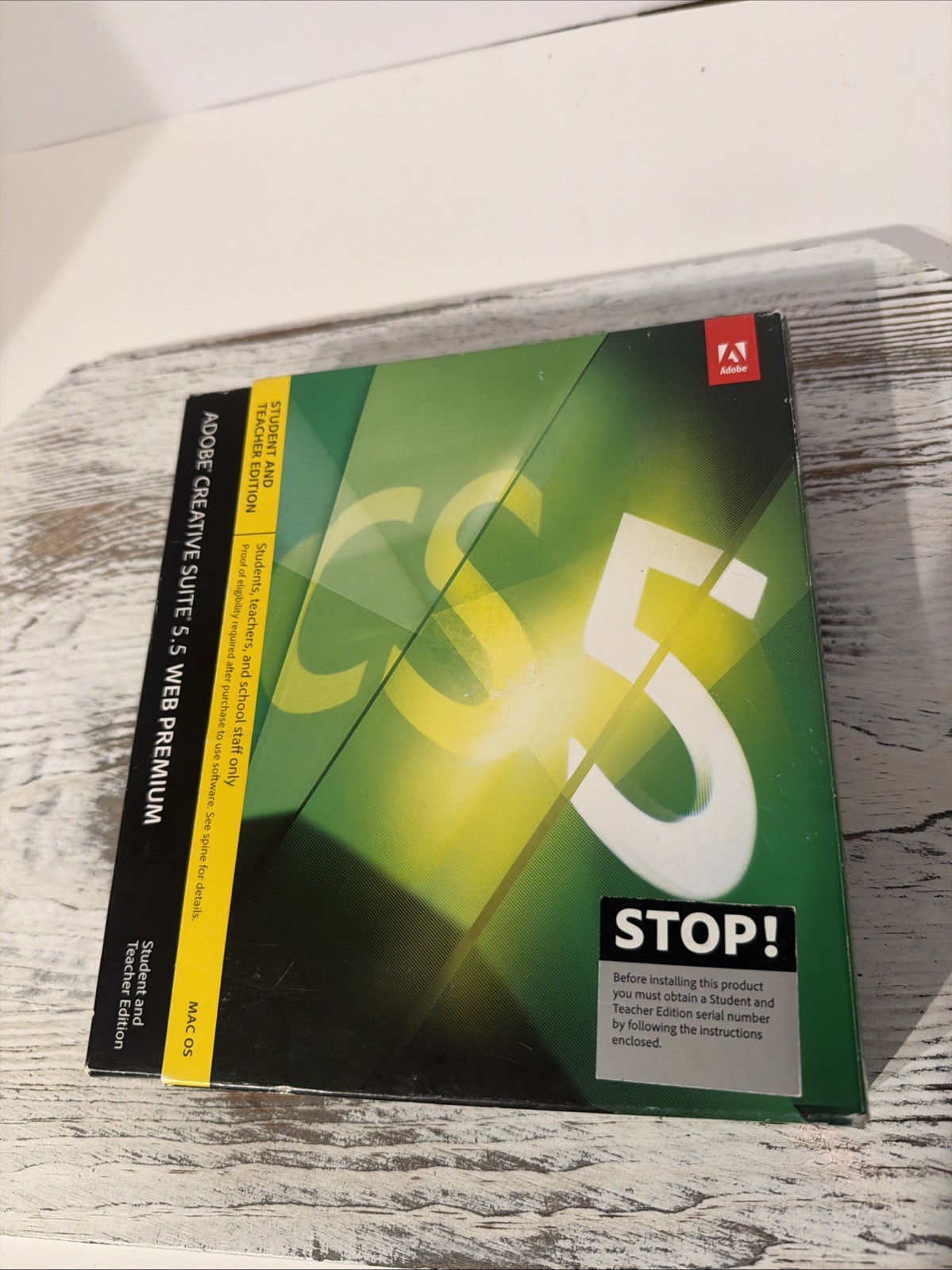 Adobe Creative Suite 5.5 Web Premium Student/Teacher Licensing Windows Open Box