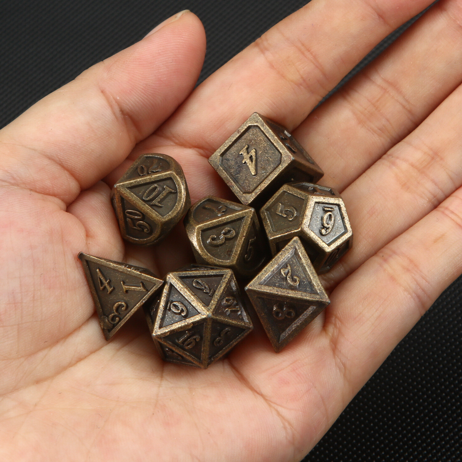 7Pcs Polyhedral Dice Bronze Metals Polyhedral Dice Set RPG DND WOWS