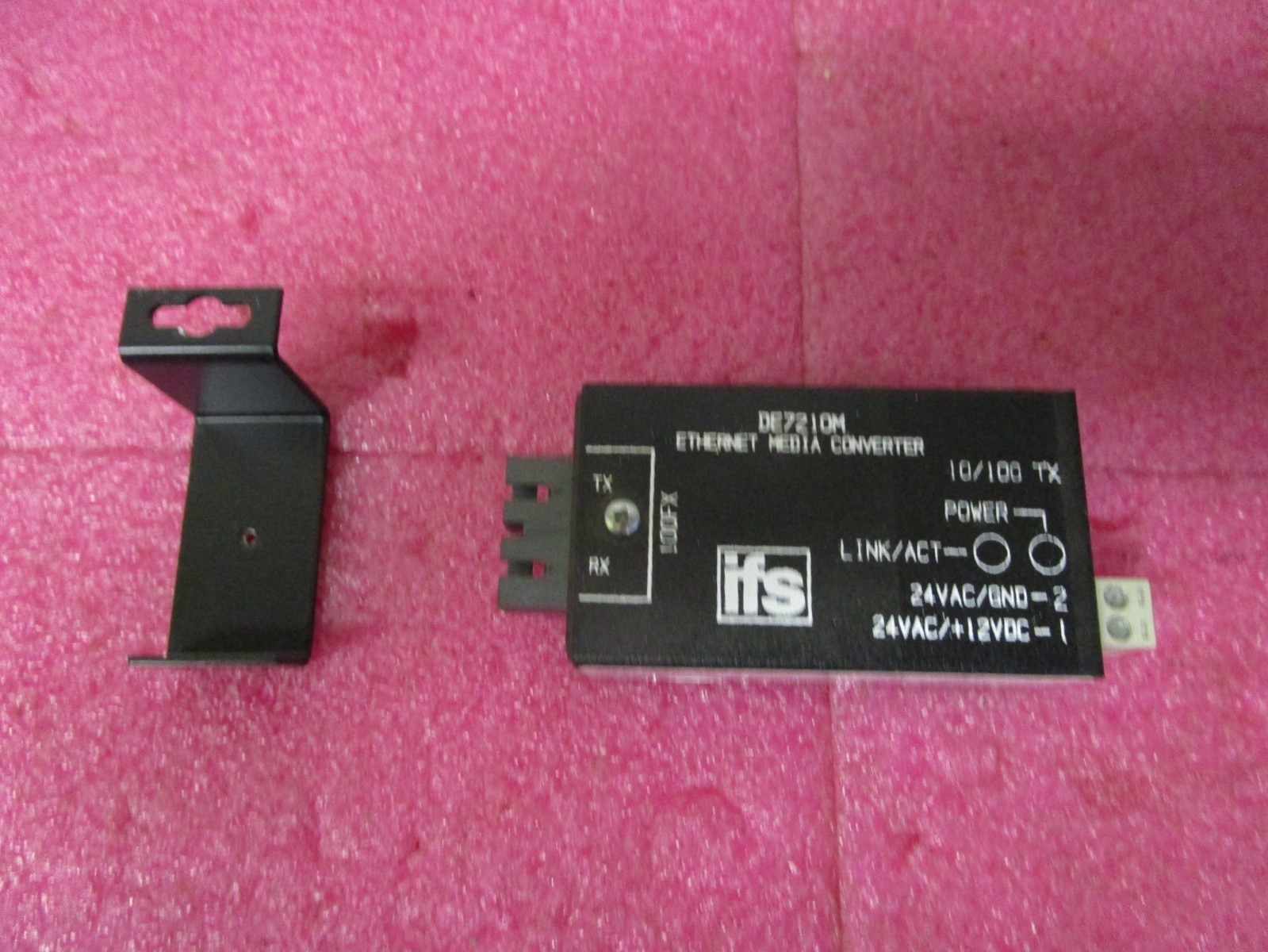 GE Security IFS DE7210M Ethernet Media Converter 100FX