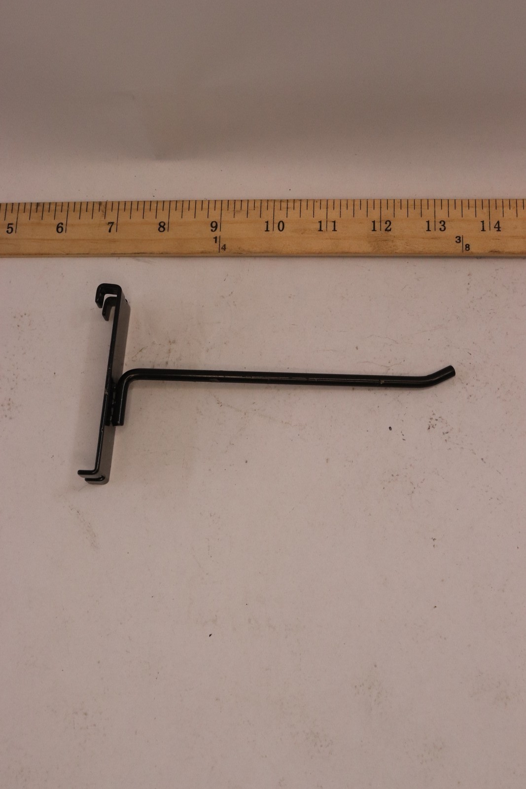 Peg Hook Black for Slatwall 8"