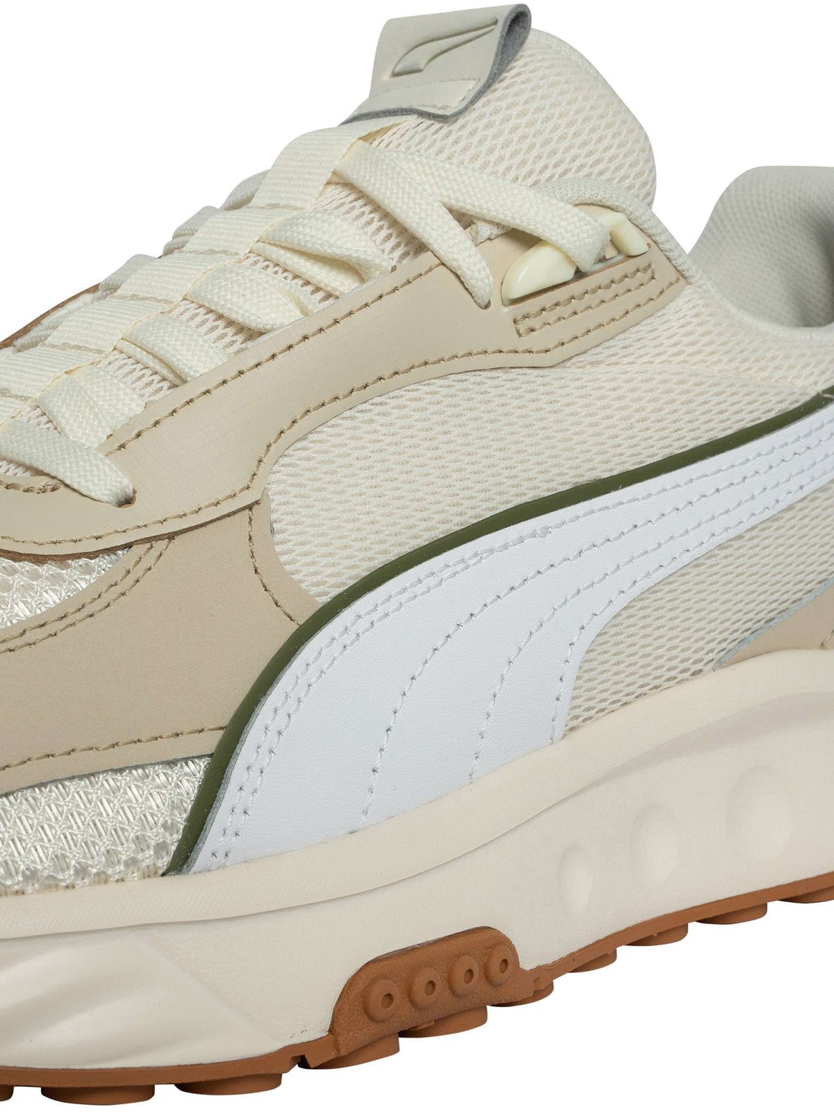 Puma Men's Wild Rider Futurism Trainers, White