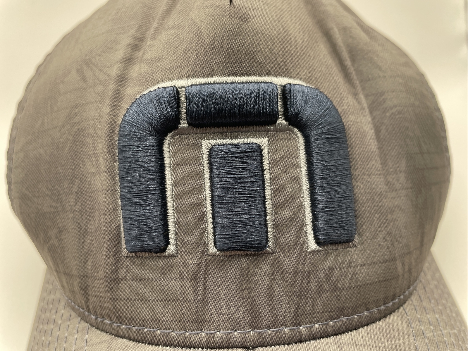 TRAVIS MATHEW Golf Baseball Hat Cap Lightweight SnapBack Gray Blue