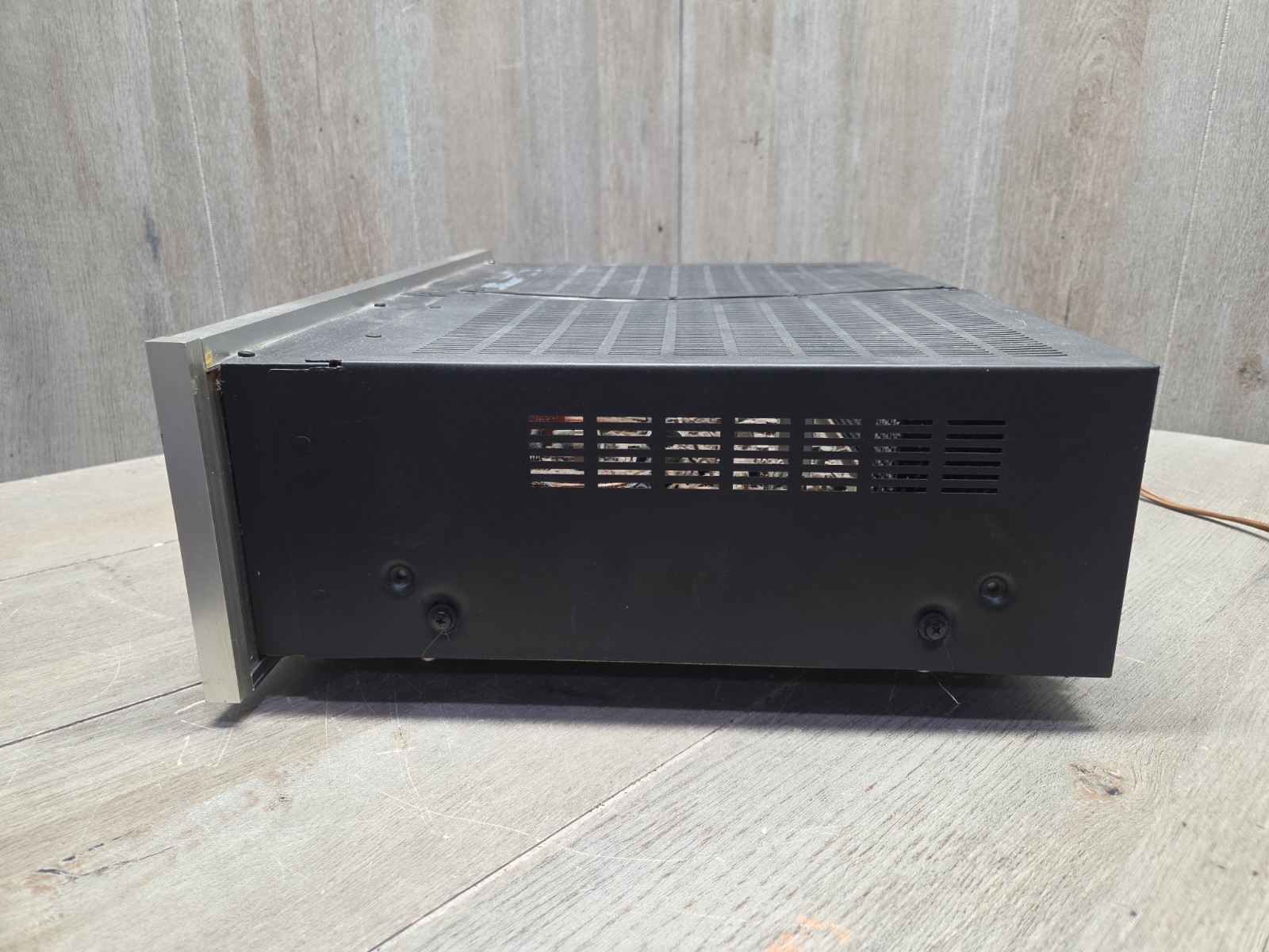 Vintage Allied 498 Solid State Stereophonic Receiver