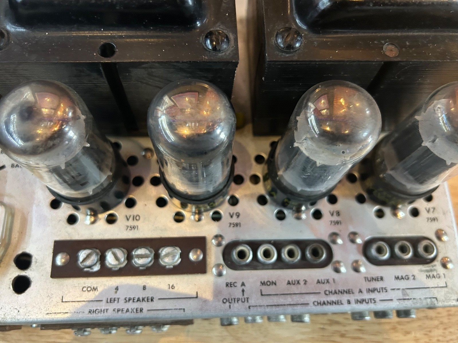 Fisher Model KX200 Integrated Stereo Master Control Amplifier Sericed Excellent