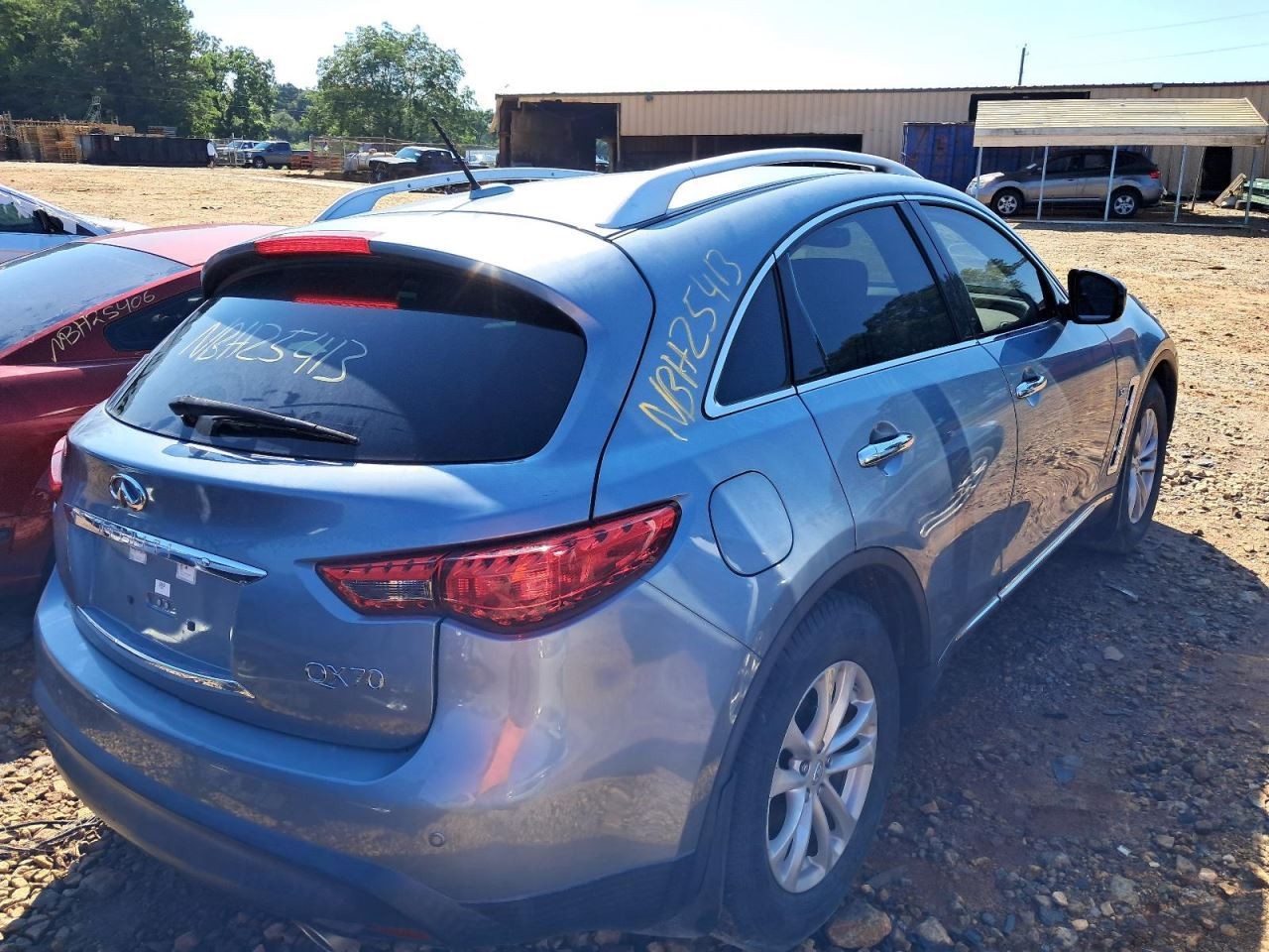 QX70 2017 Glove Box 4752830