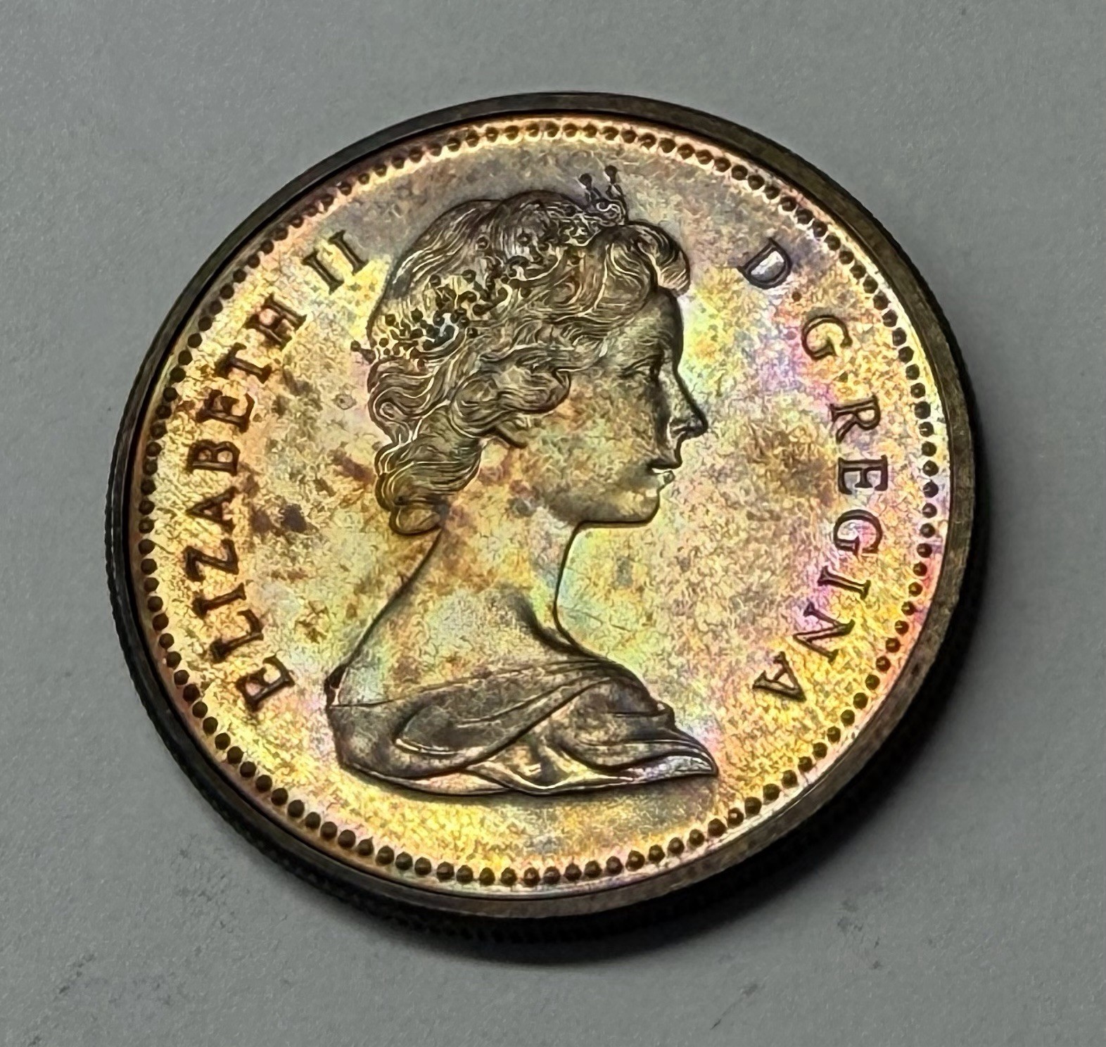 1971 CANADA BRITISH COLUMBIA ELIZABETH II DOLLAR .500 SILVER  COIN RAINBOW TONED