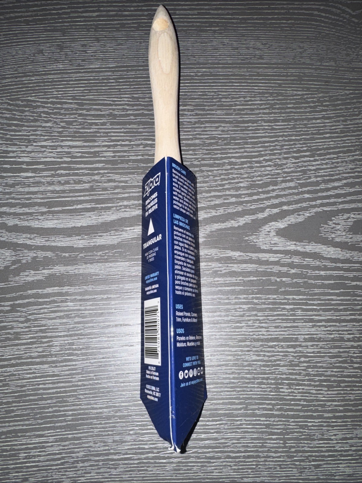 Triangle Paint Brush for Wall Corners, Doors, Cabinets and Detailed Molding, ...