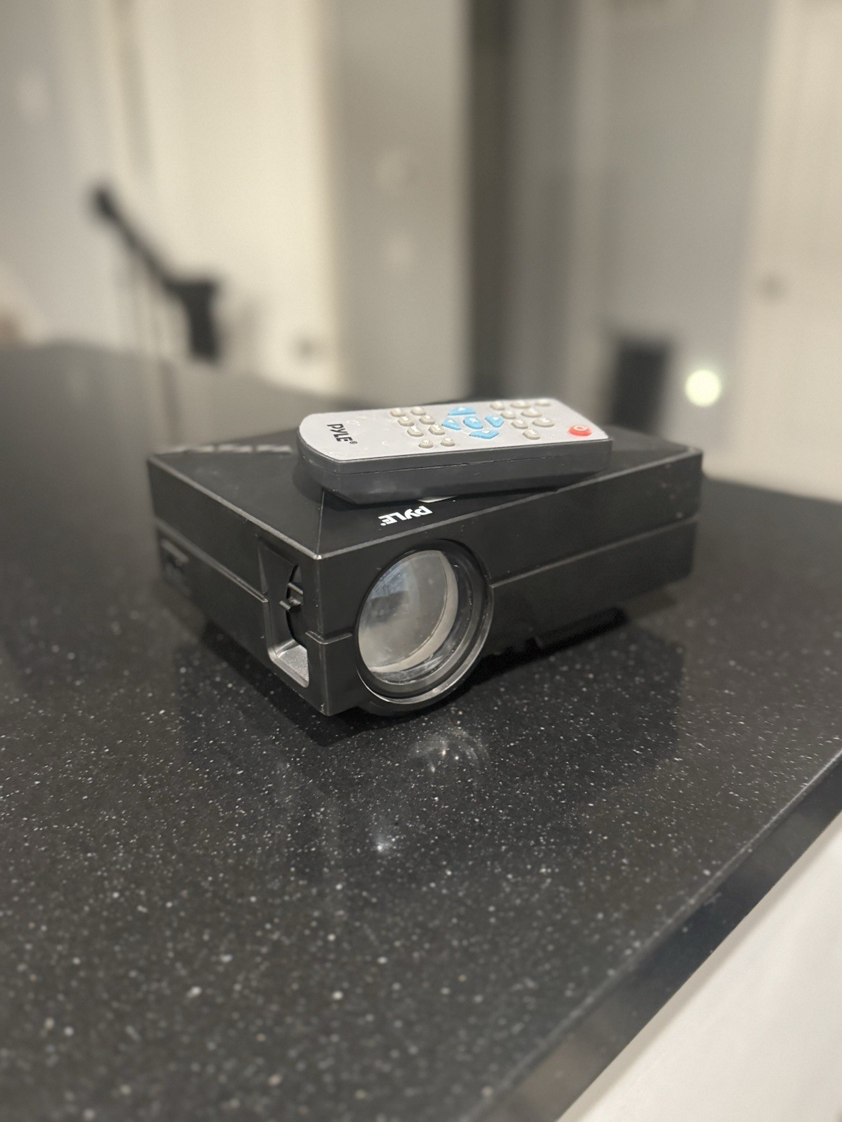 PYLE Compact Digital Multimedia Projector - ALL PARTS