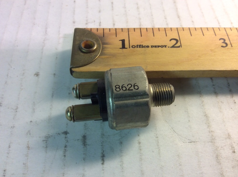 8626 Pressure switch 5930-00-548-5484