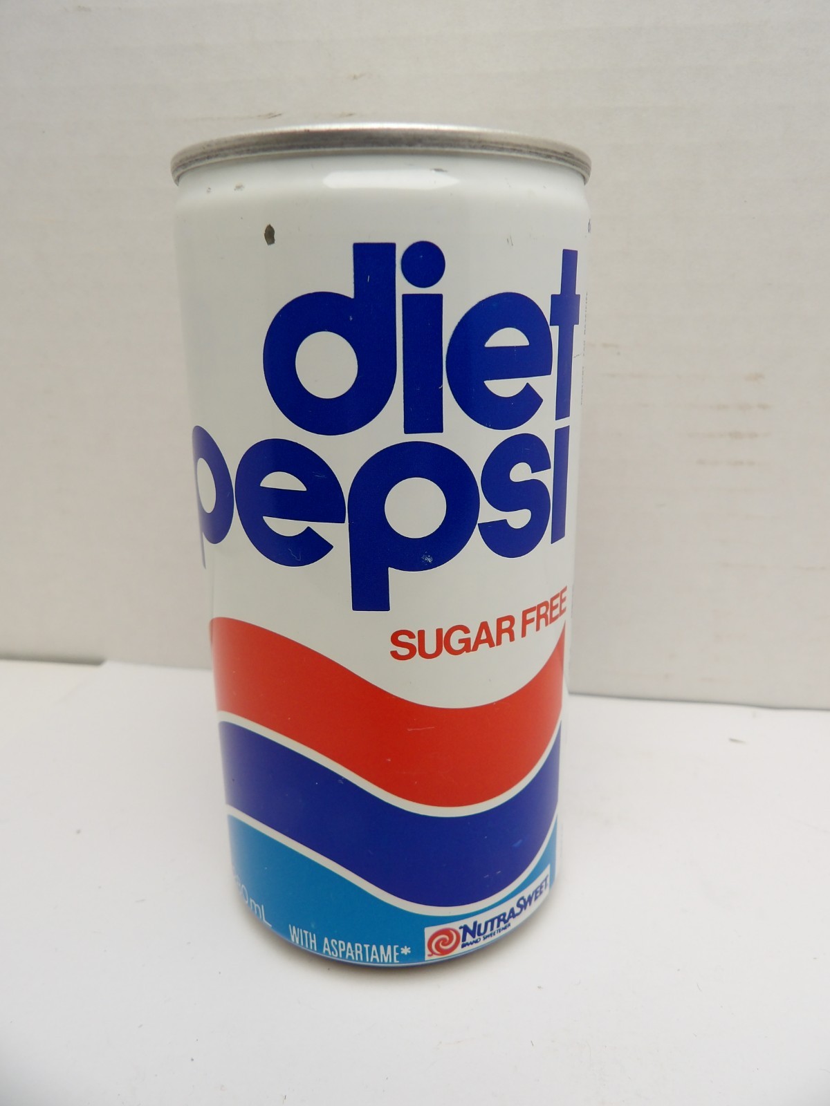 10oz. DIET PEPSI SUGAR FREE FORGED STEEL PUSH TAB SODA POP CAN CANADA