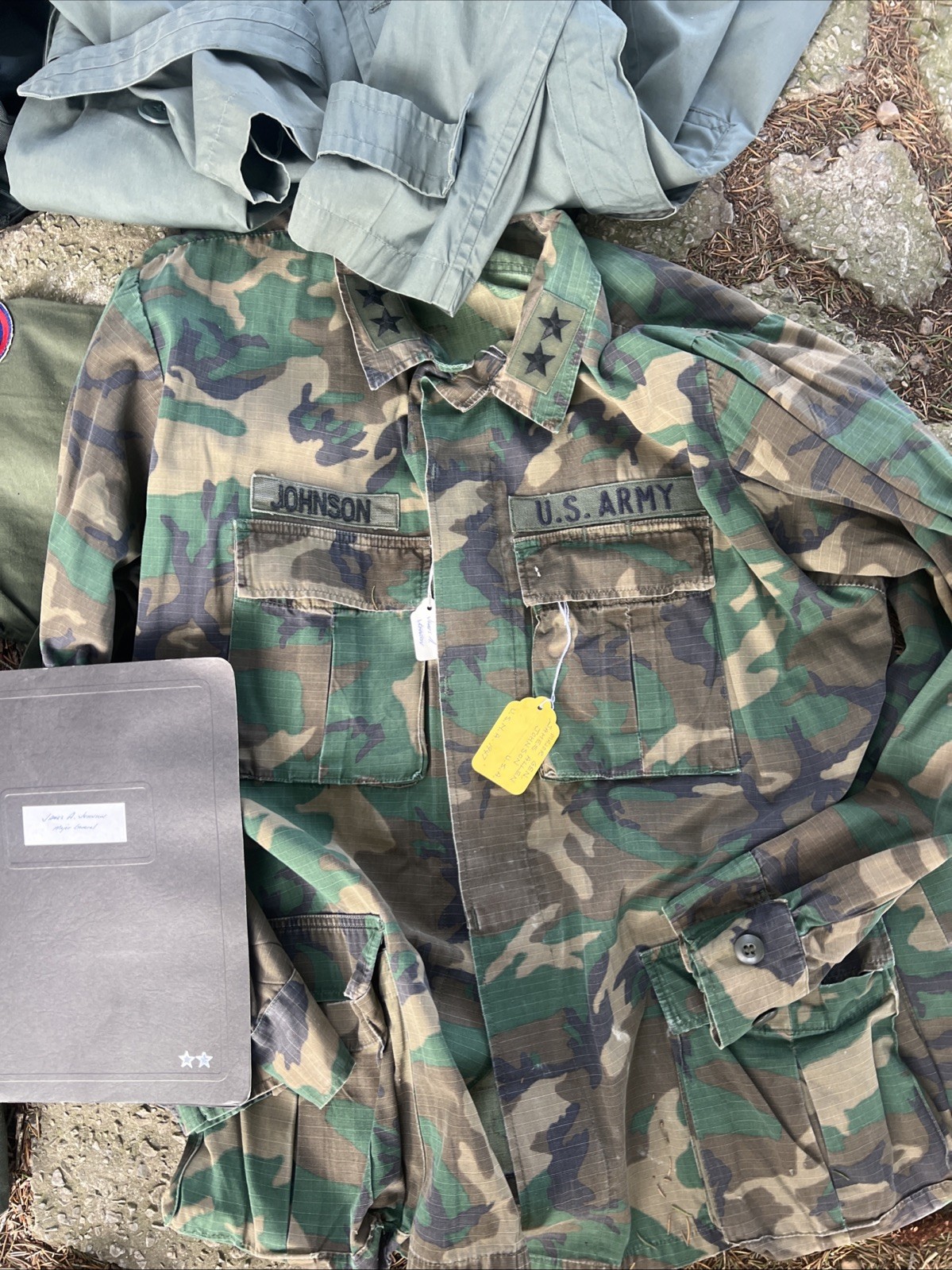 US Army Major General Johnson Uniform Grouping (CC567