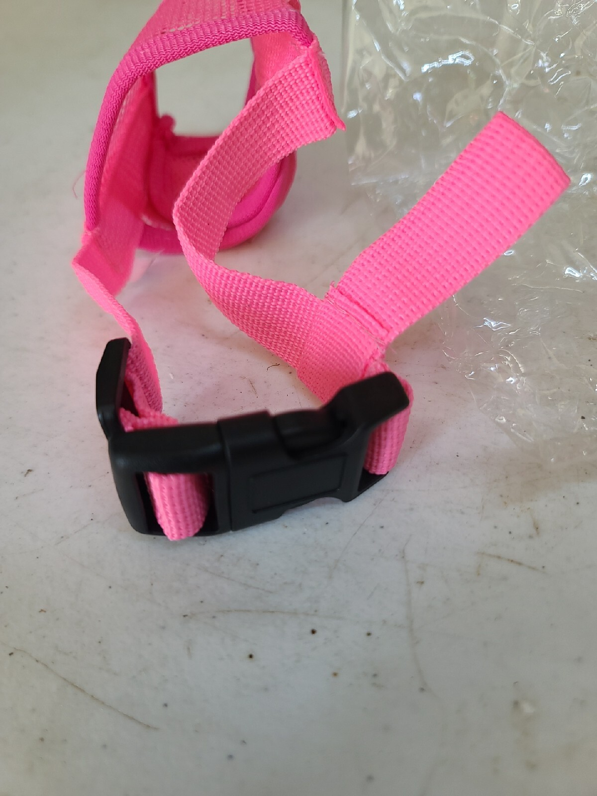 Adjustable Dog Muzzle Mouth Mesh Mask Anti Stop Bite Chewing Breathable Pink Med