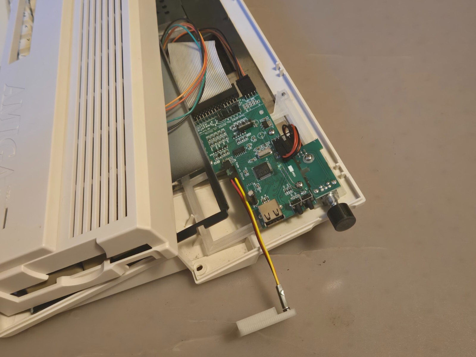 Amiga 1200 Gotek Custom Mount USB Floppy Emulator - Complete Kit with Gotek