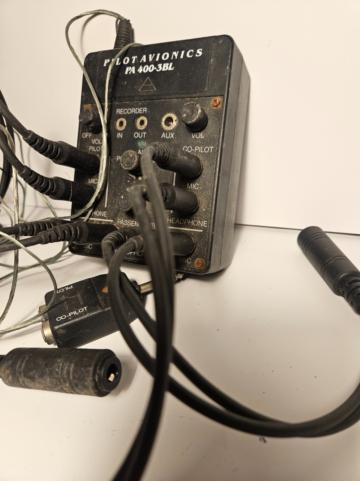 Pilot Avionics PA 400-3BL Portable Four Place Voice Activated Intercom