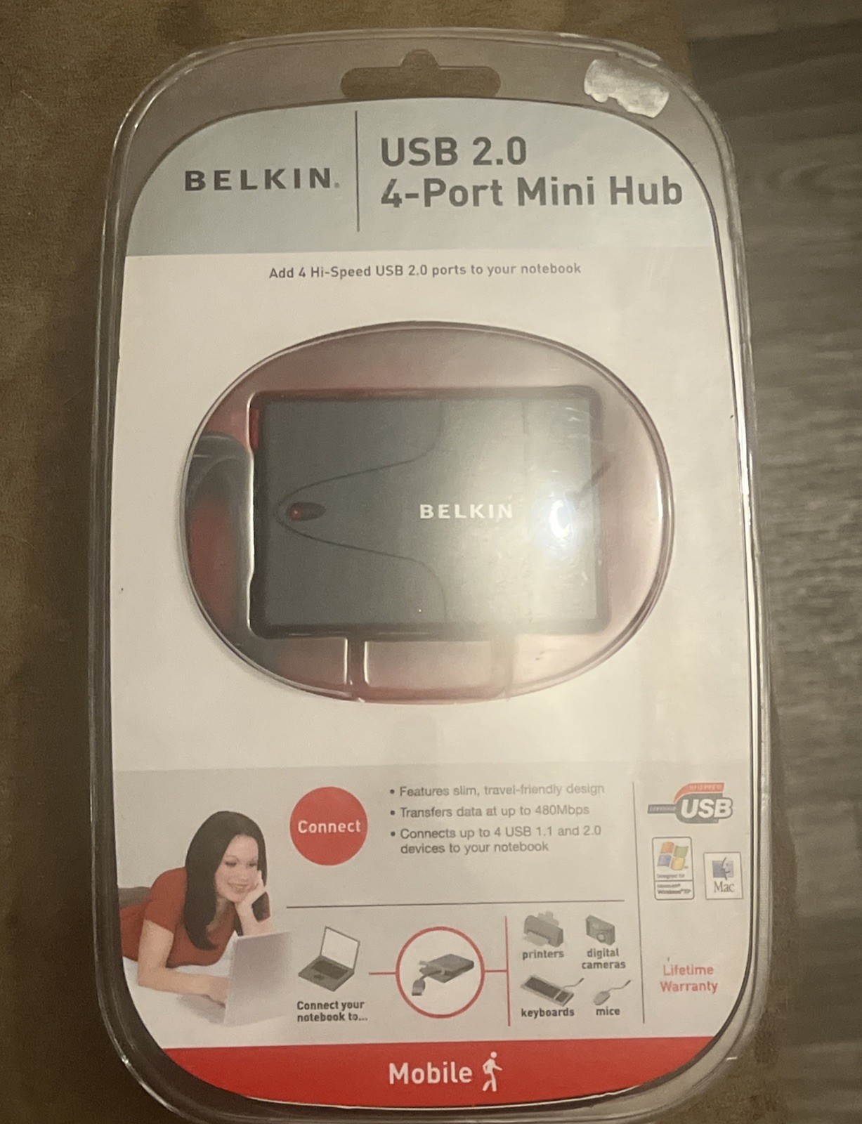 BELKIN USB 2.0 / 4-PORT mini Hub P47182 Multi Use Mobile Travel Mini Hub NEW