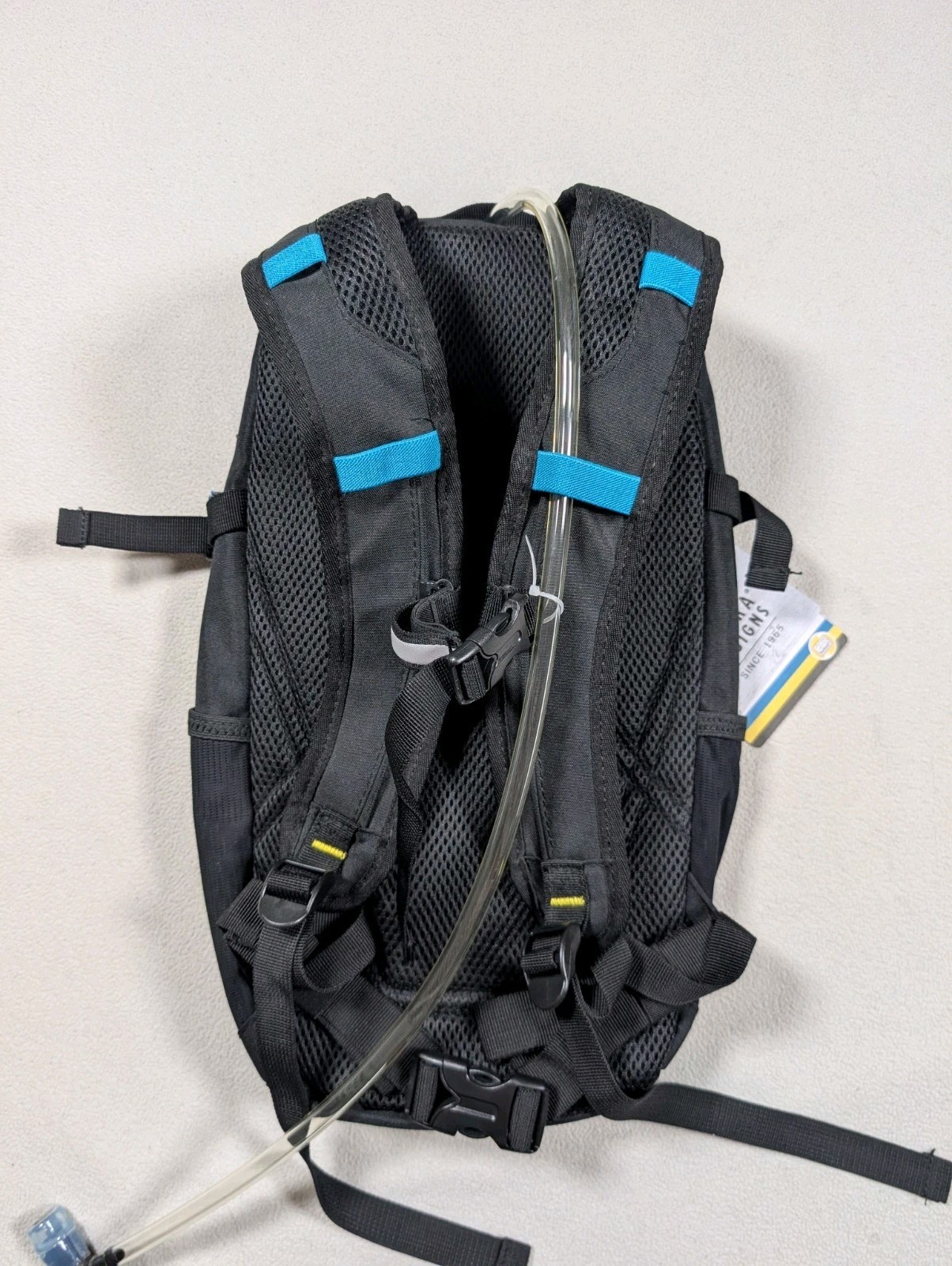 New With Tag Sierra Designs Bear Peak 13L Hydration Backpack Black Gorpcore