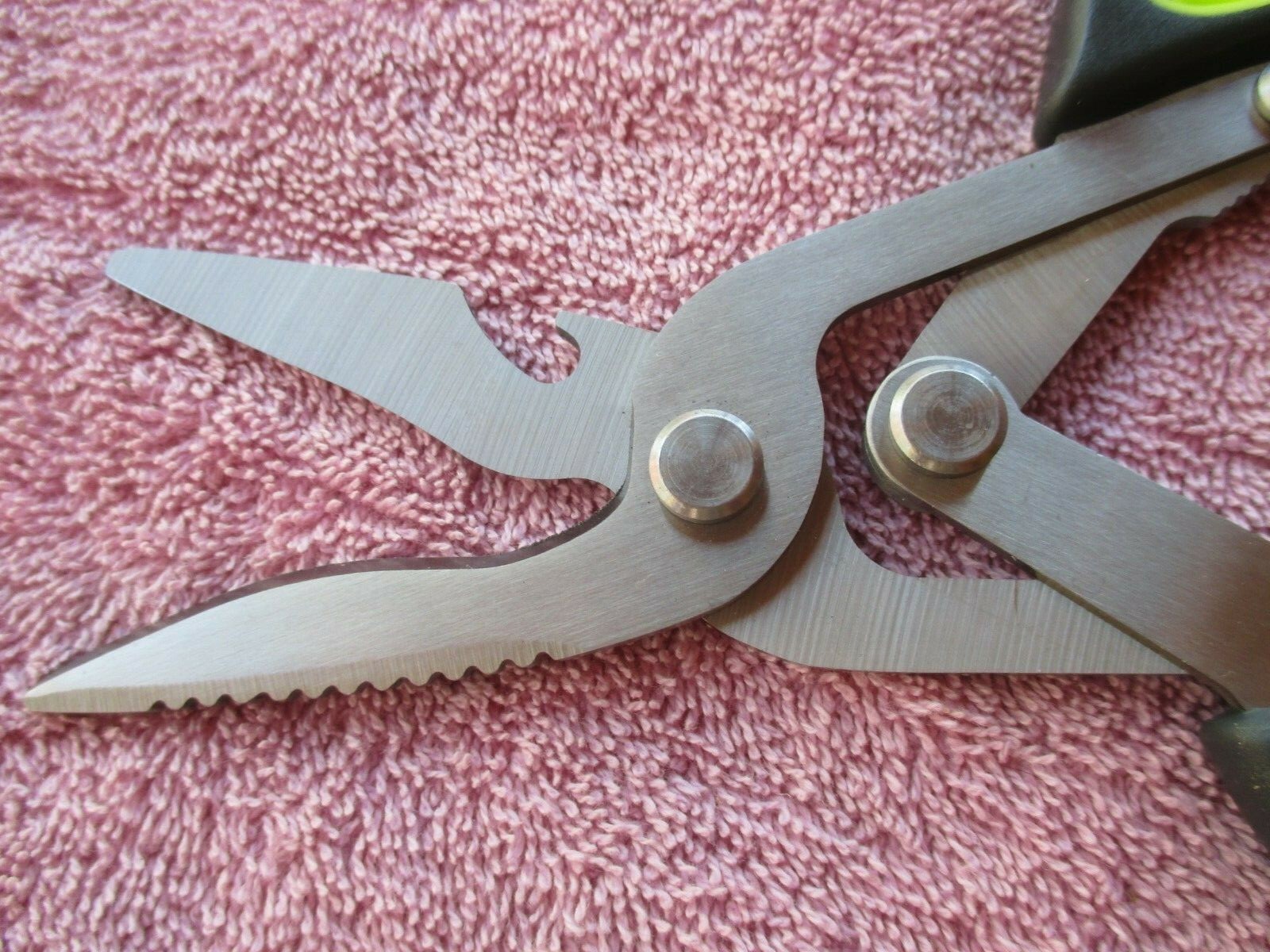 Poultry Shears BBQ Scissors 6 in 1 Heavy Duty Curved Multifunctional Scissors