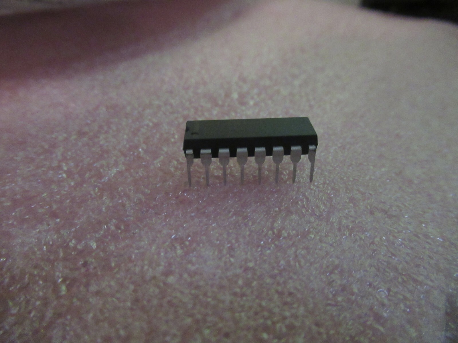 MAX110ACPE MAXIM IC ADC 14BIT SIGMA-DELTA 16DIP **US STOCK**