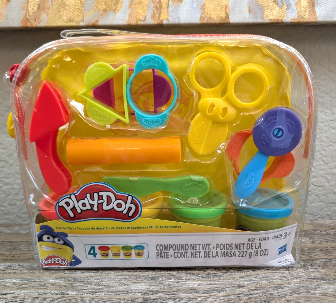 Play-Doh Starter Set 9 Pc Kit w/ Storage Case 4 Cans NEW Sealed Kids Craft Toy